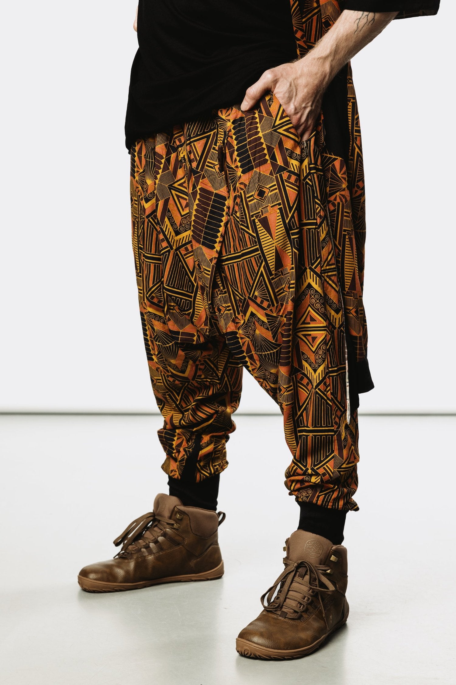 VALO Design VALO Spirit Ninja Red Prism - Slim leg drop crotch harem sarouel pants