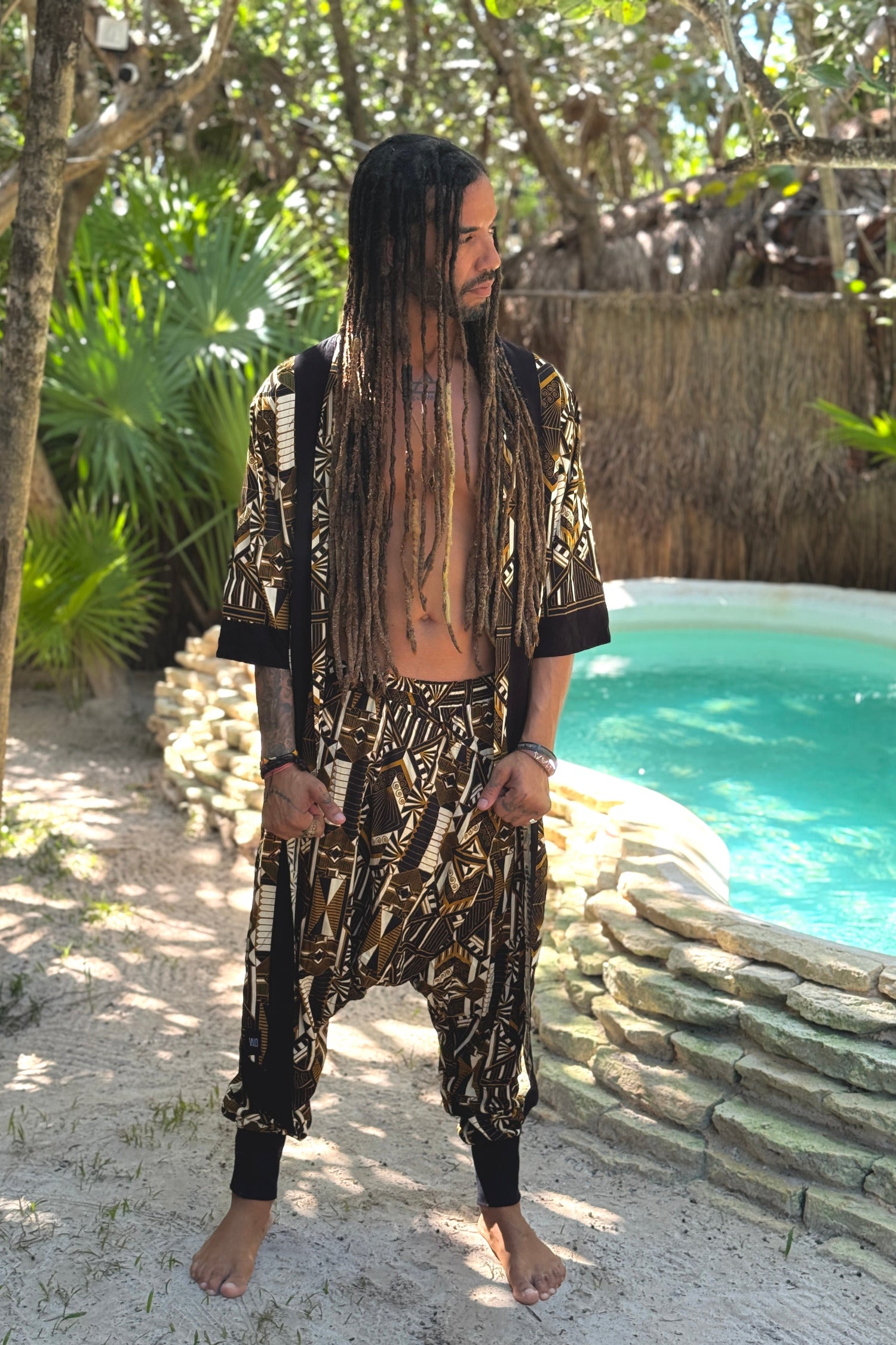 VALO Design Kimono Gold Prism - An impressive and elegant 100% tencel long kimono cardigan, for festivals, beach or lounging at home