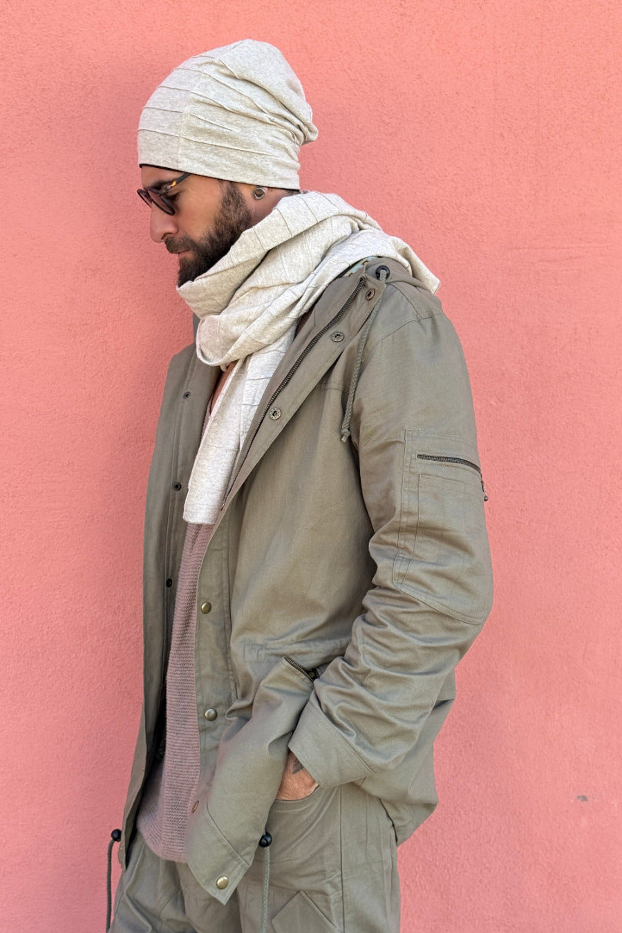 VALO Design Scarf HUIVI – Made from ultra-soft, medium-thickness natural hemp cotton fabric. Incredibly comfortable and becomes even softer with every wear