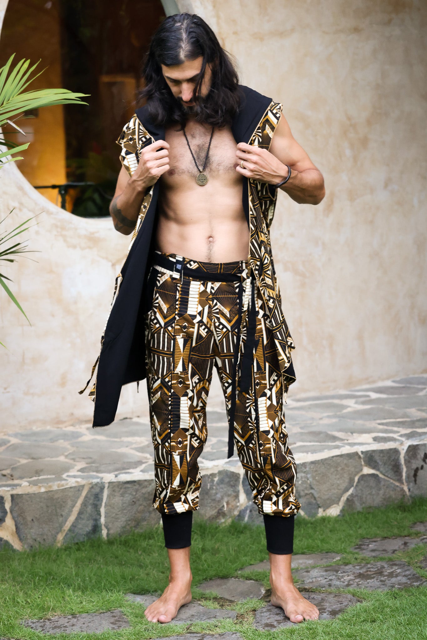 VALO Design Pants QI Prism - High quality drop crotch tencel pants inspired by the 20's ageless style combined with indigenous and sacred symbolism. Extremely comfortable with soft cotton ribbing on the legs.