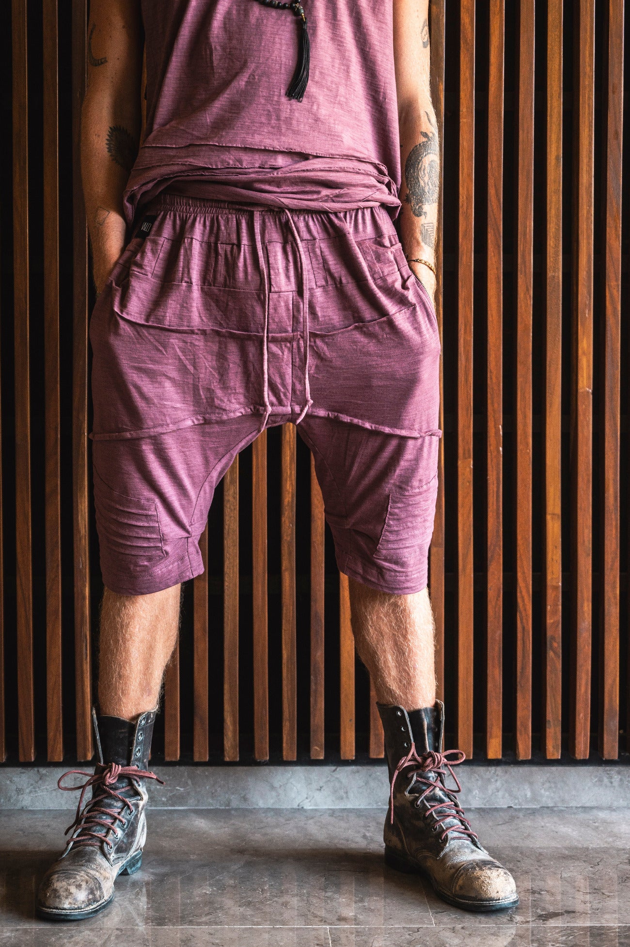 VALO Design Shorts SAHARA – Crafted from 100% soft cotton terry fabric with unique stitching details for a distinctive and stylish look