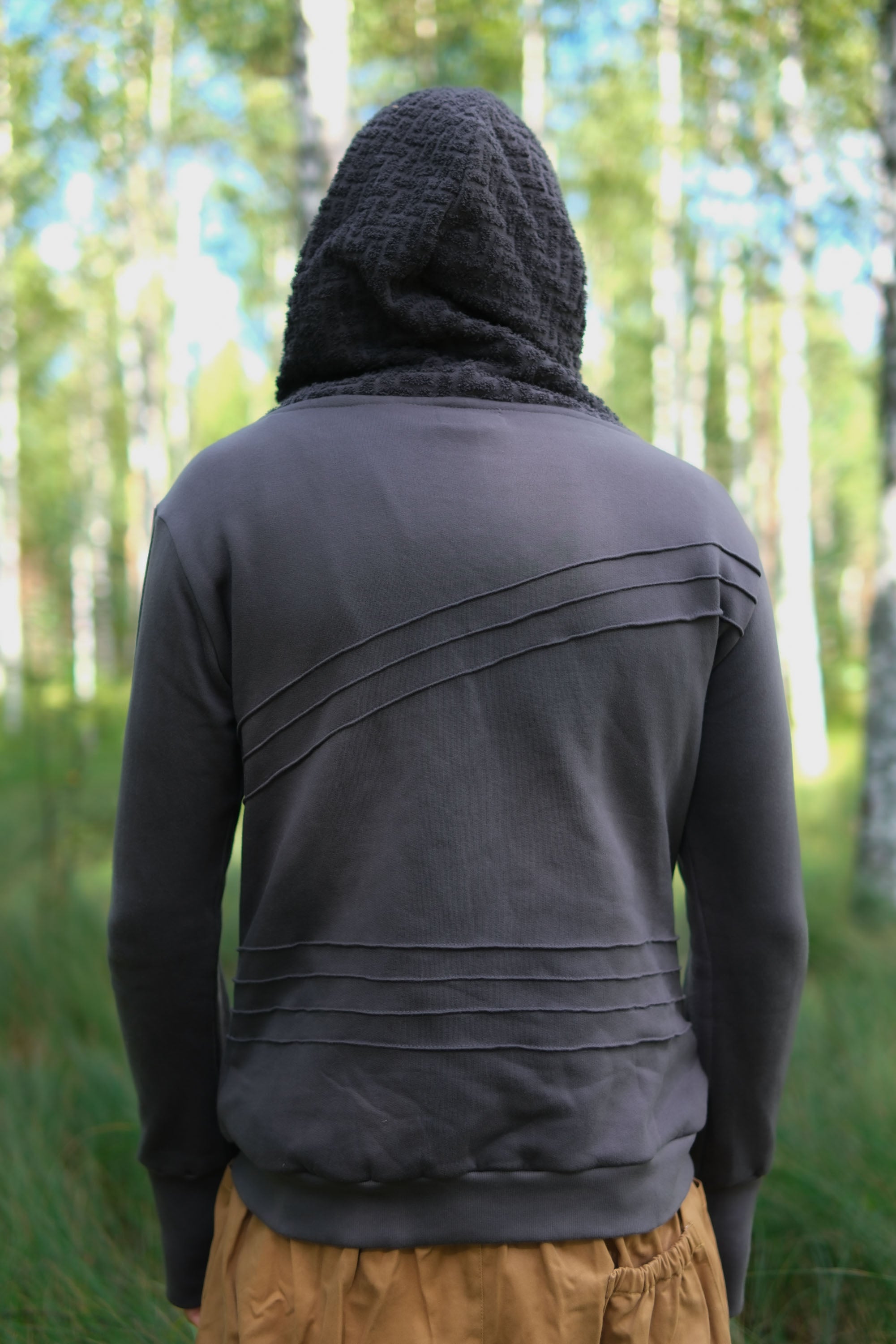 VALO Design - TARMO Grey Hoodie