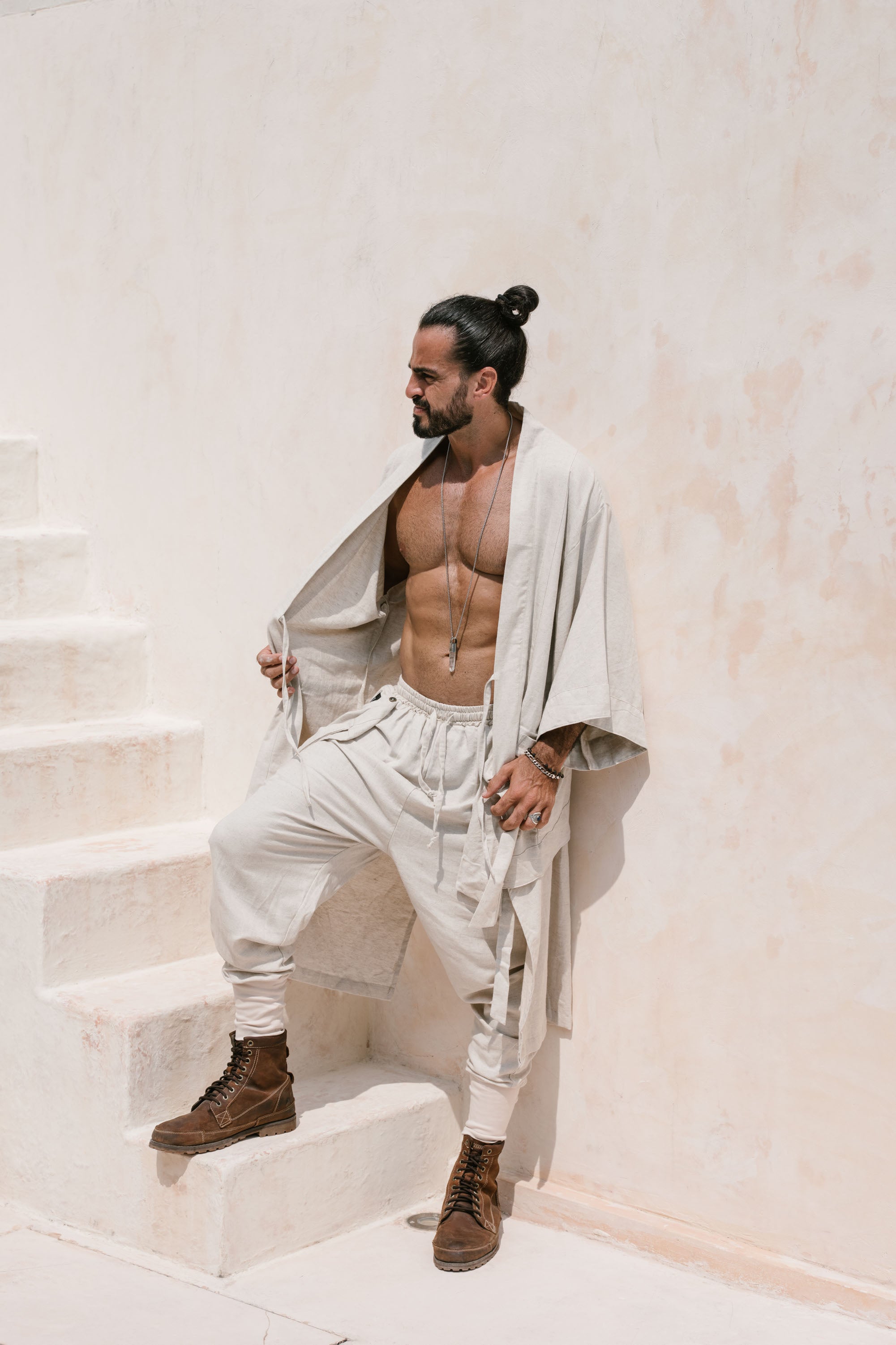 BUSHI Kimono - Japanese Inspired Short Kimono Robe