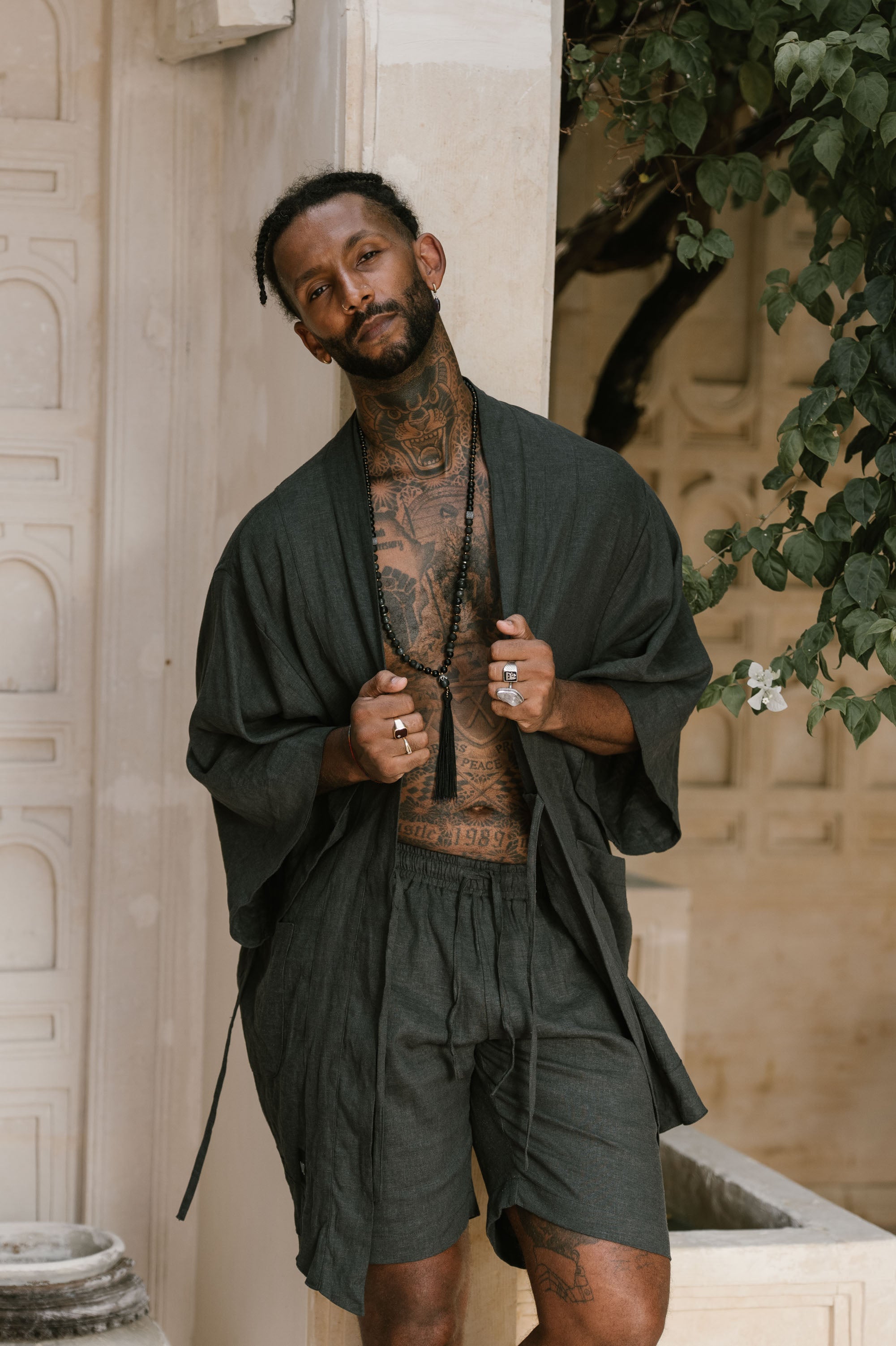 BUSHI Kimono - Japanese Inspired Short Kimono Robe