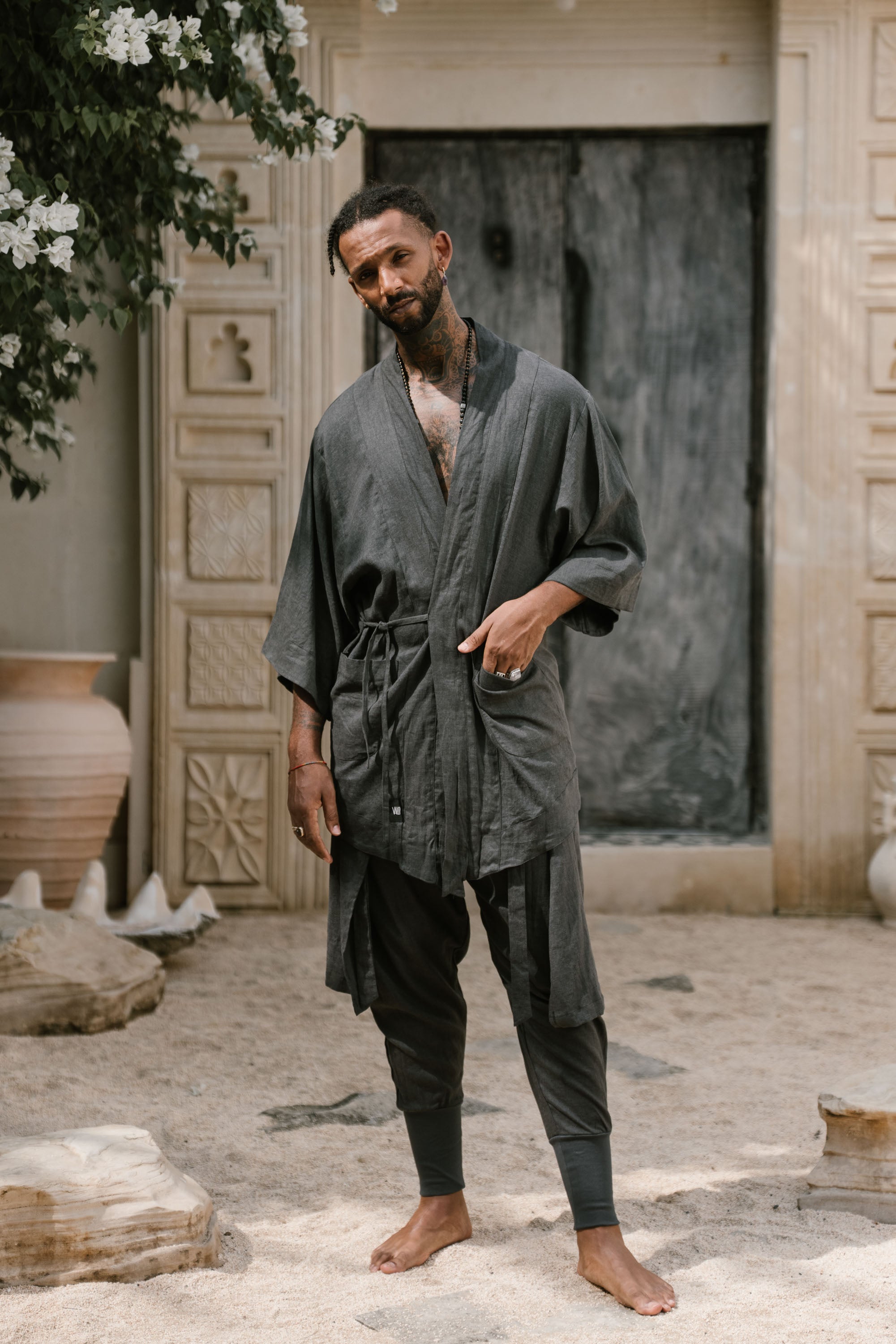 BUSHI Kimono - Japanese Inspired Short Kimono Robe