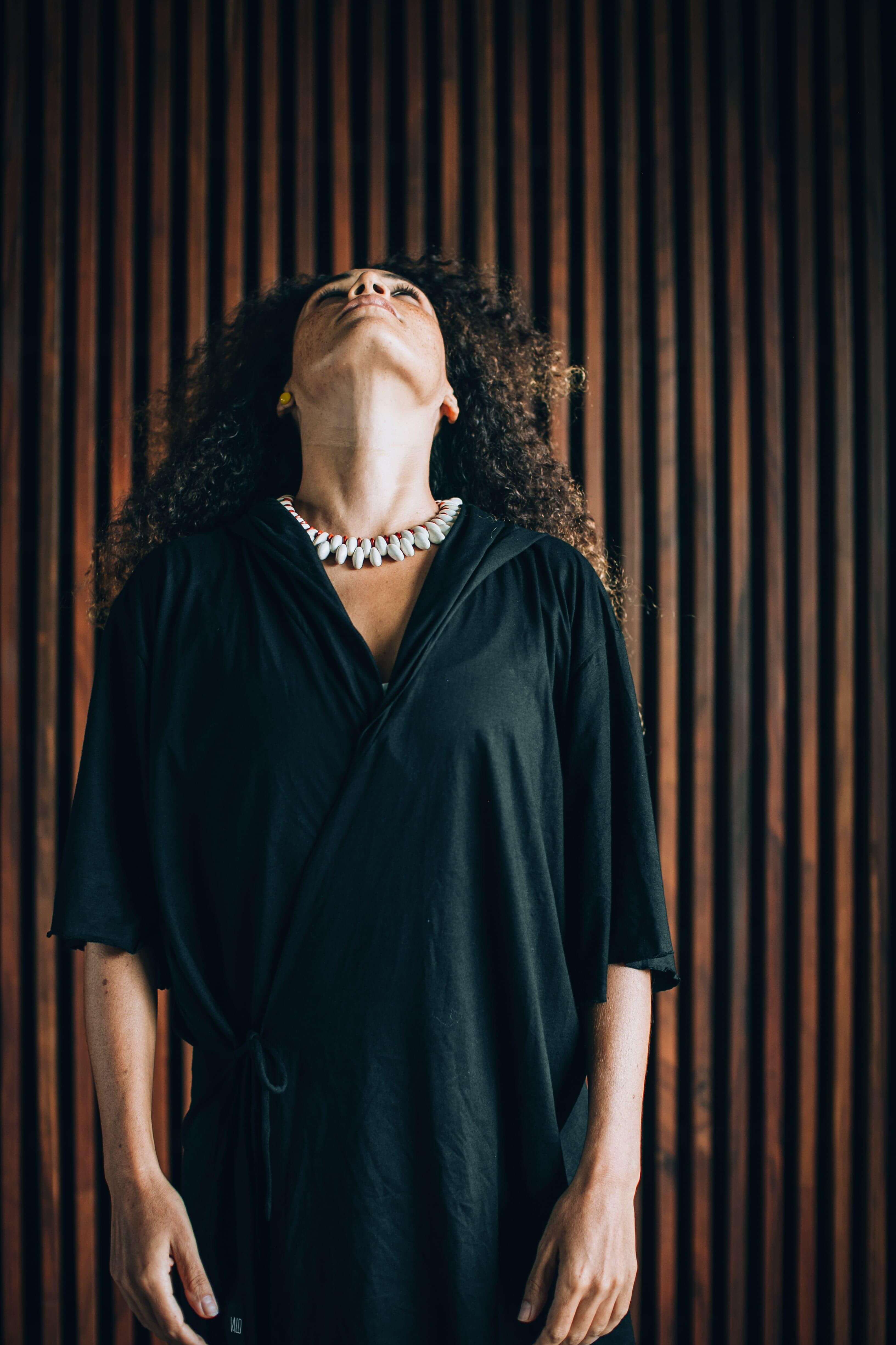 VALO Design Clothing Capes HANZO Black - Japanese style hooded bamboo Kimono Top