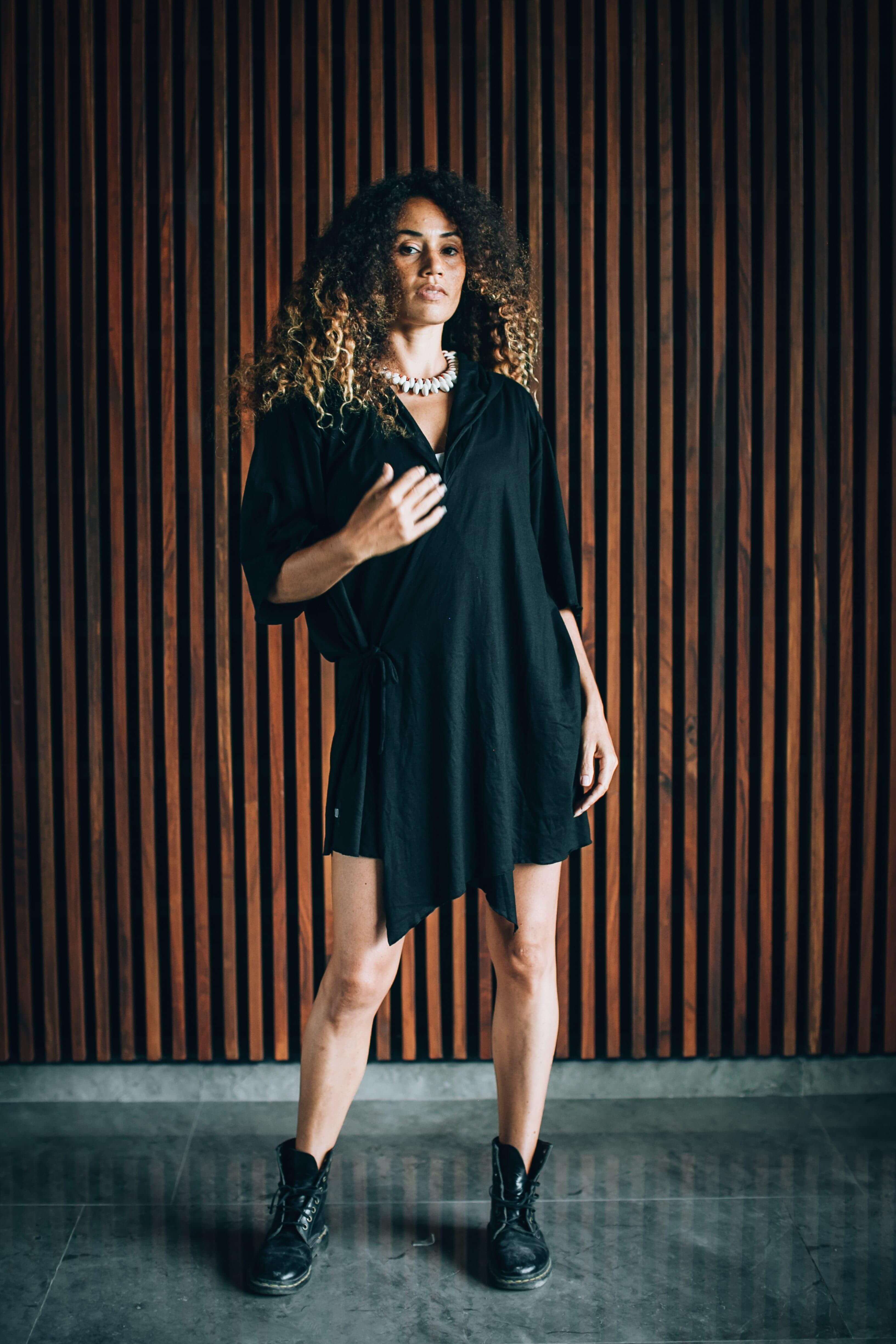 VALO Design Clothing Capes HANZO Black - Japanese style hooded bamboo Kimono Top