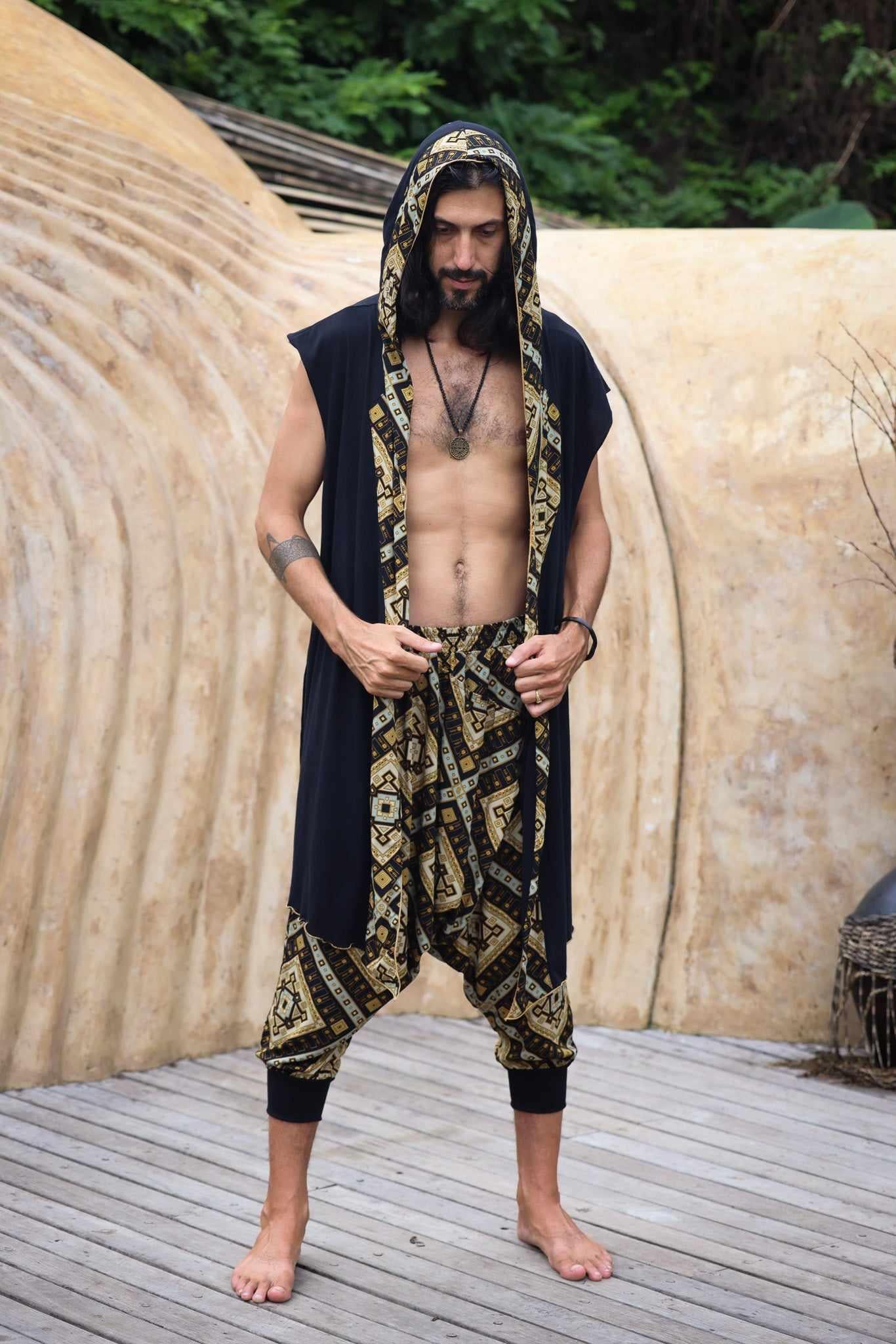 HANZO Chakana Kimono - Sleeveless Japanese style light hooded Kimono cape vest with unique geometric print art