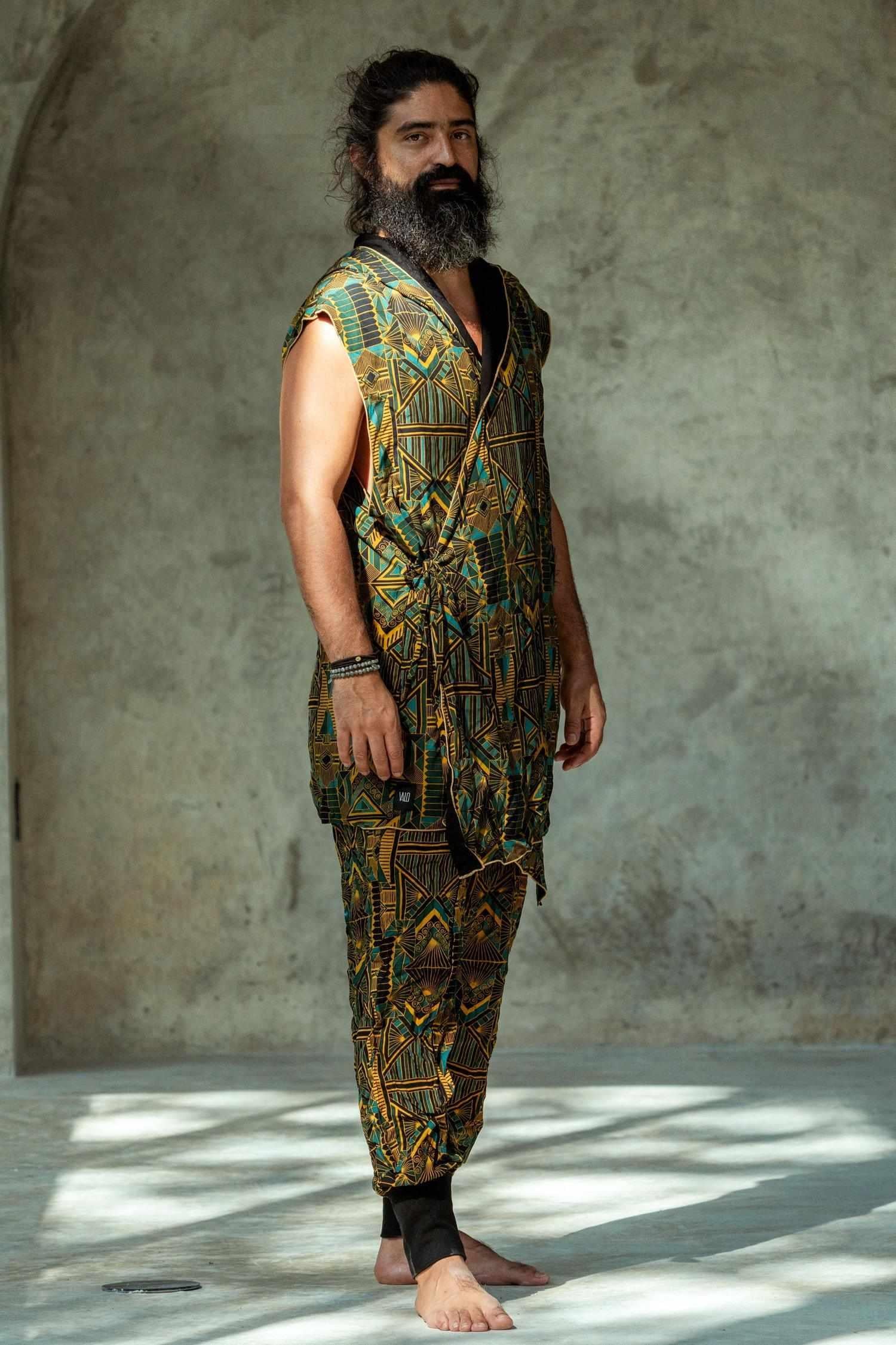 VALO Design Kimono Hanzo - Japanese style double-layered hooded sleeveless kimono top made of 100% Tencel