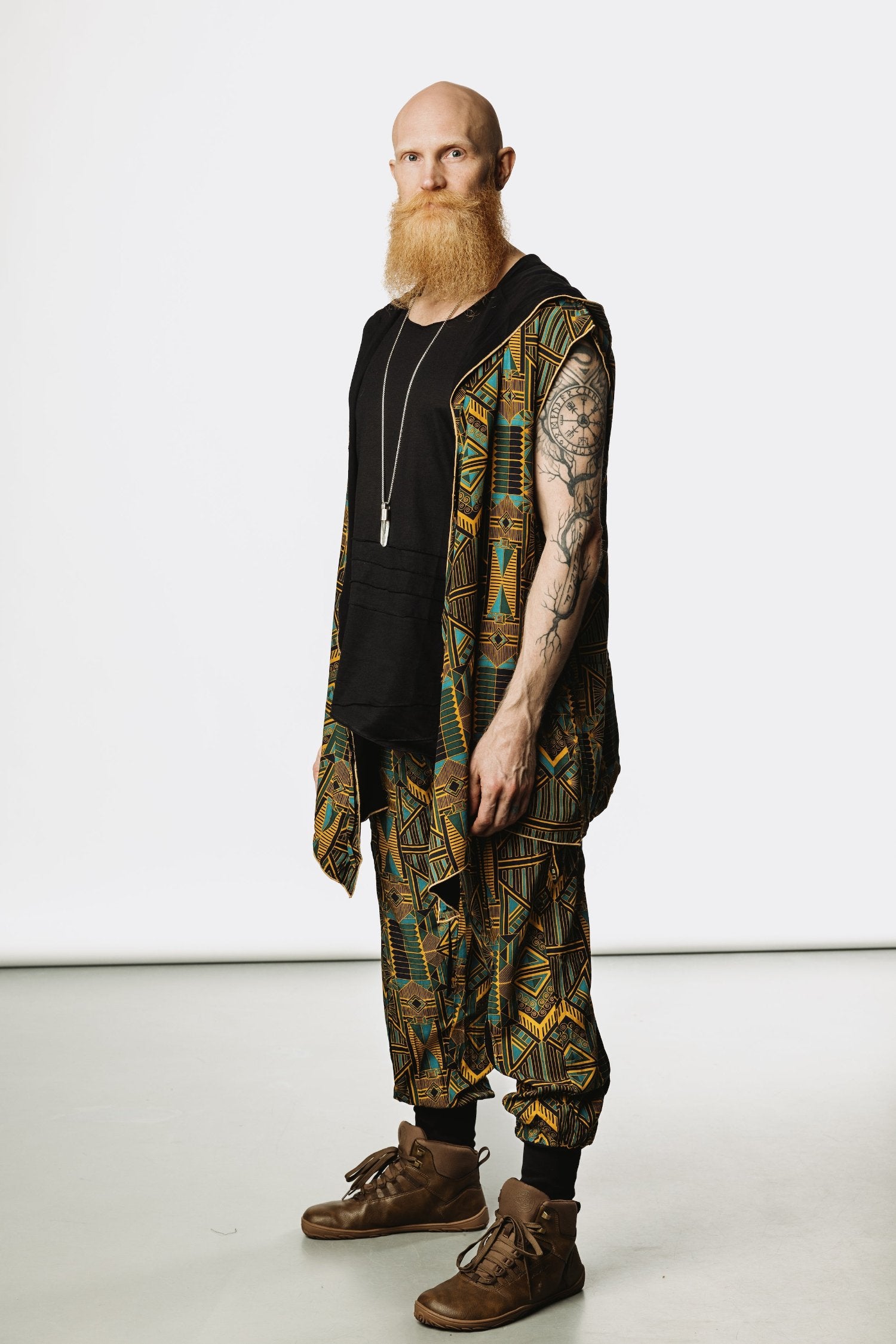 VALO Design Kimono Hanzo - Japanese style double-layered hooded sleeveless kimono top made of 100% Tencel