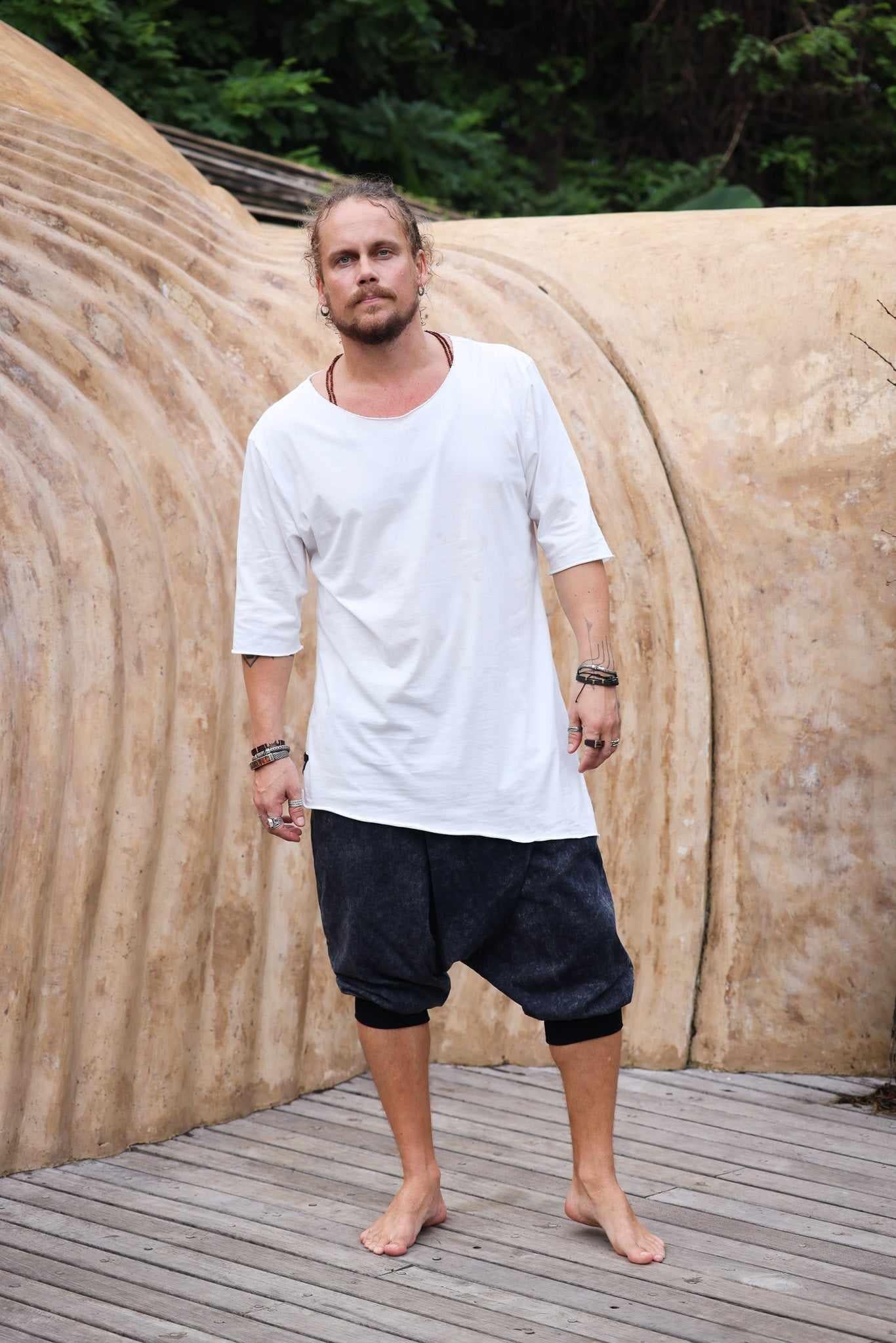 VALO Design Shirt HIHA TEE - A perfect slim fit oversize 3/4 Sleeve Round-Neck Tee shirt is a combination of quality eco lux bamboo fabric and stylish diagonal cut.