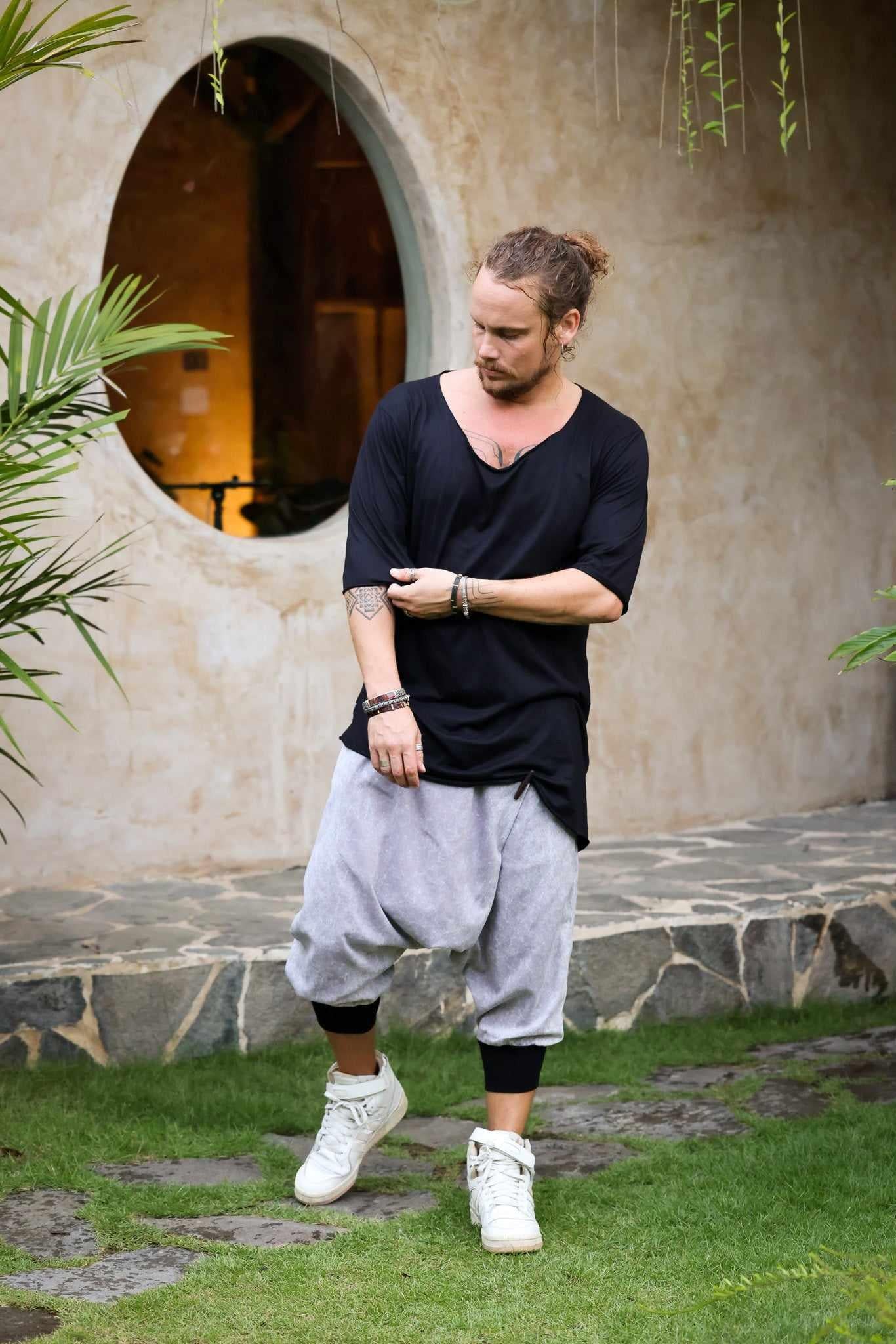 VALO Design Shirt HIHA TEE - A perfect slim fit oversize 3/4 Sleeve Round-Neck Tee shirt is a combination of quality eco lux bamboo fabric and stylish diagonal cut.