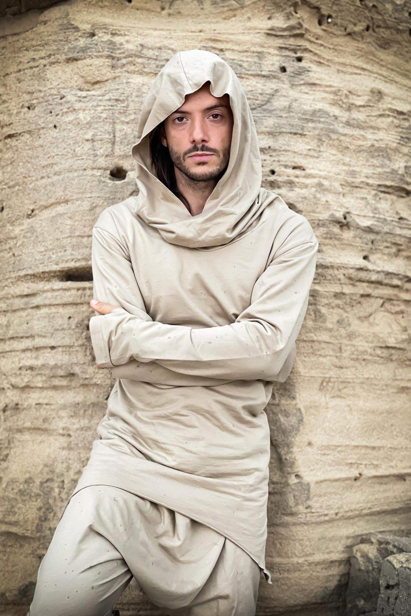 VALO Design Clothing Hoodies ILTA - An oversized assassin style hoodie with asymmetric cut, making the hoodie longer from both sides