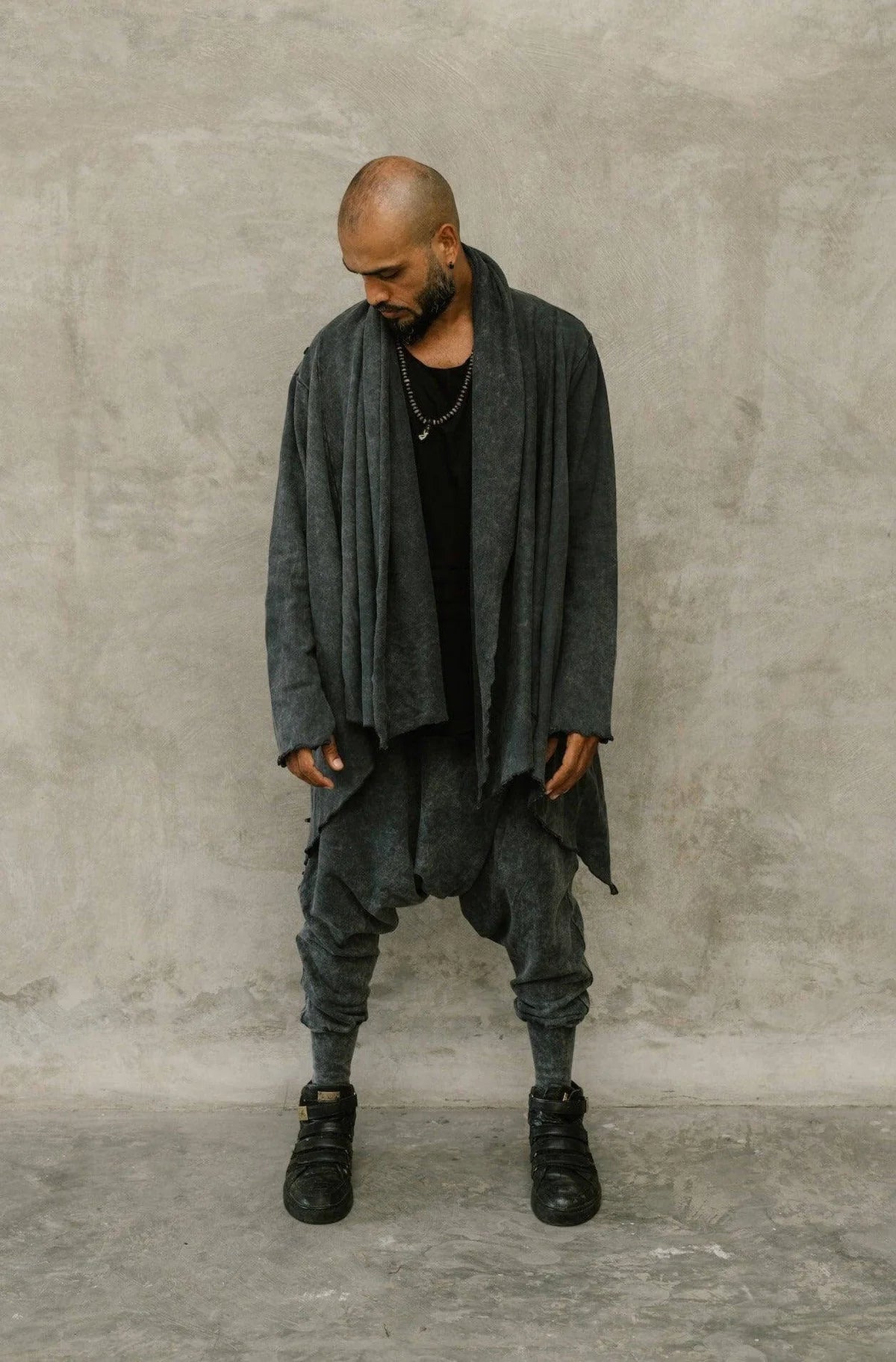 Kenobi Black Grey Outfit