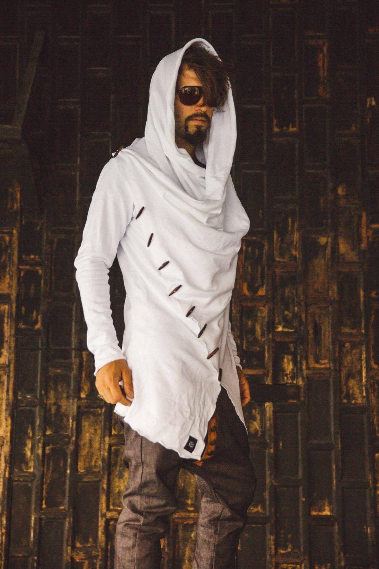 VALO Design Hoodies KENOBI White - Jedi style cotton hoodie with wooden buttons