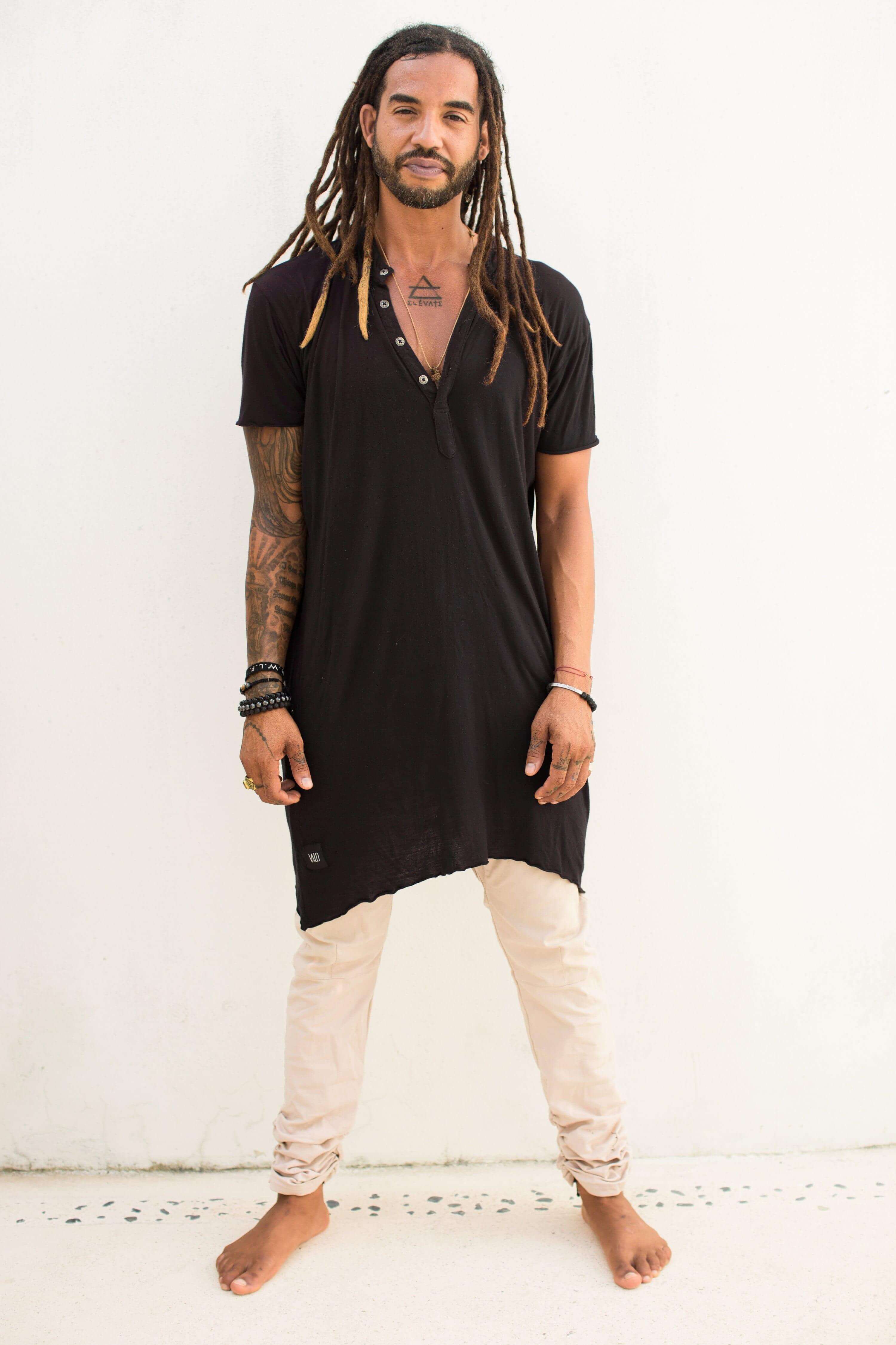 VALO Design Clothing KURTAN - Bamboo oversize tee with top button up and asymmetric side cuts