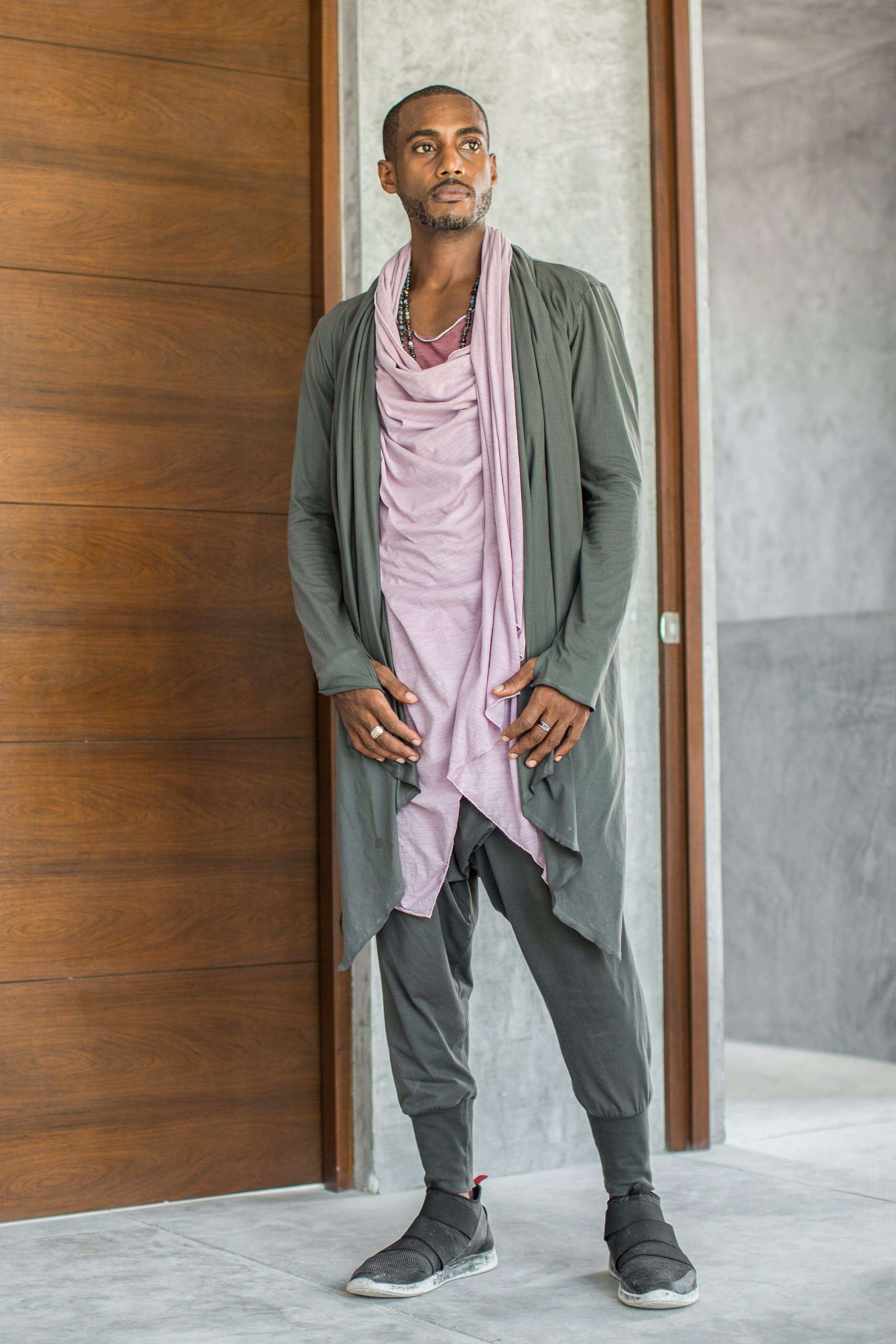 VALO Design Capes NEW MOON - Long-sleeve, double-layered, multi-use hooded cardigan made with high-quality, natural materials. Versatile design perfect for layering or as a statement piece.