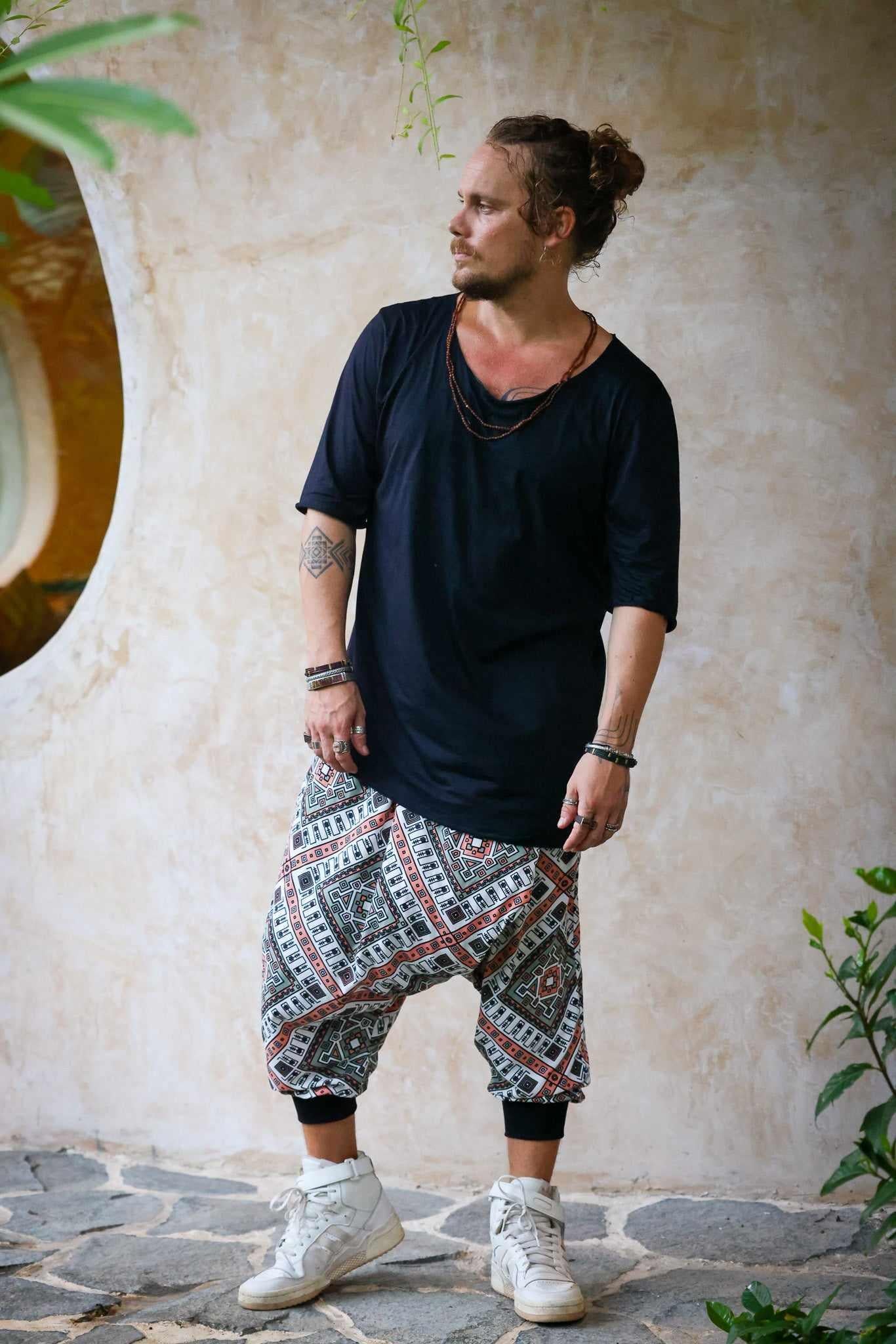 VALO Design Capris NINJA Capri – Ninja-style drop-crotch harem shorts crafted from exceptionally soft, high-quality Tencel fabric. Sustainable, breathable, and made from regenerative trees.