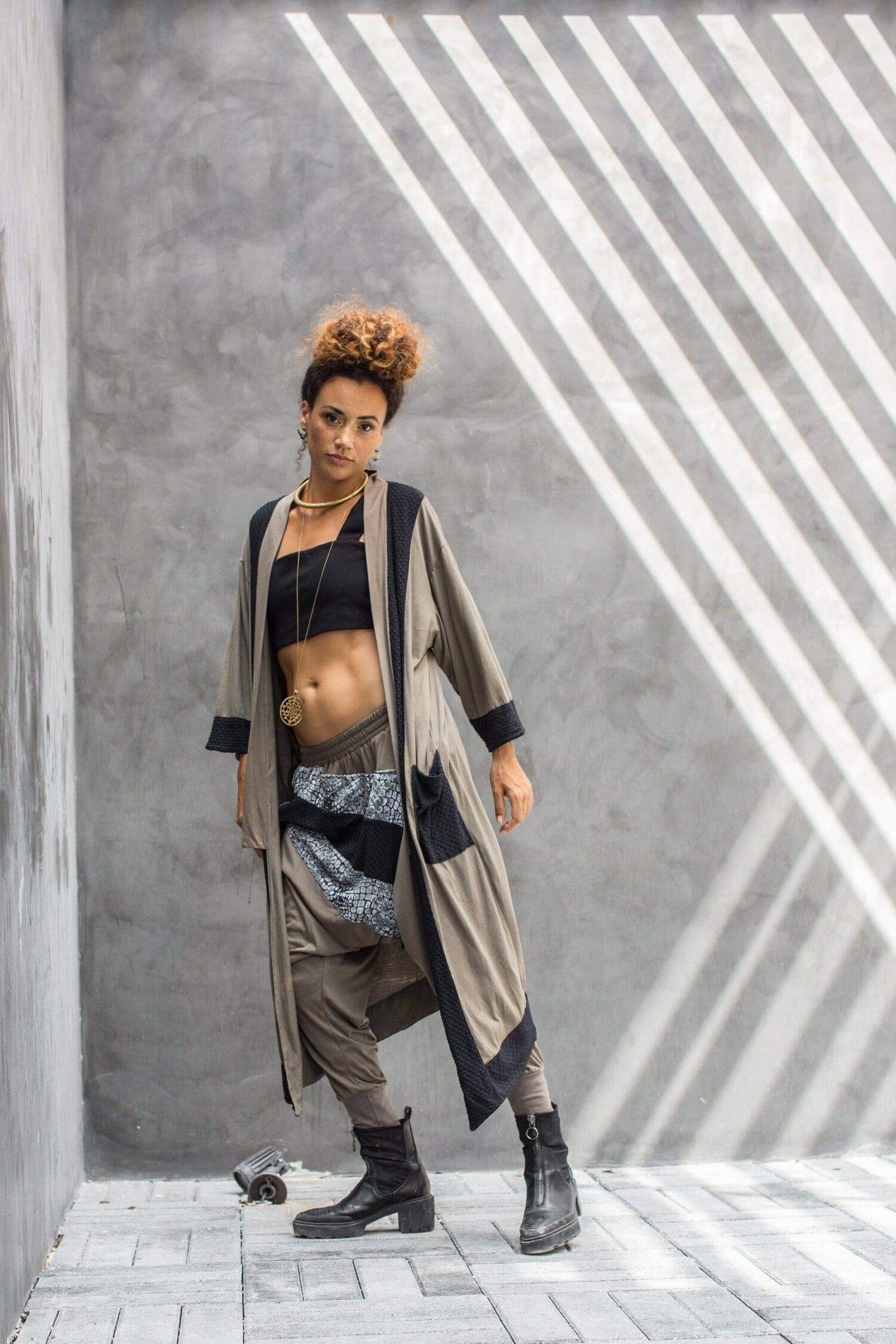 VALO Design Pants Ninja Warrior AGUNG – Stylish, slim-leg harem drop-crotch pants crafted from soft, elegant cotton fabric