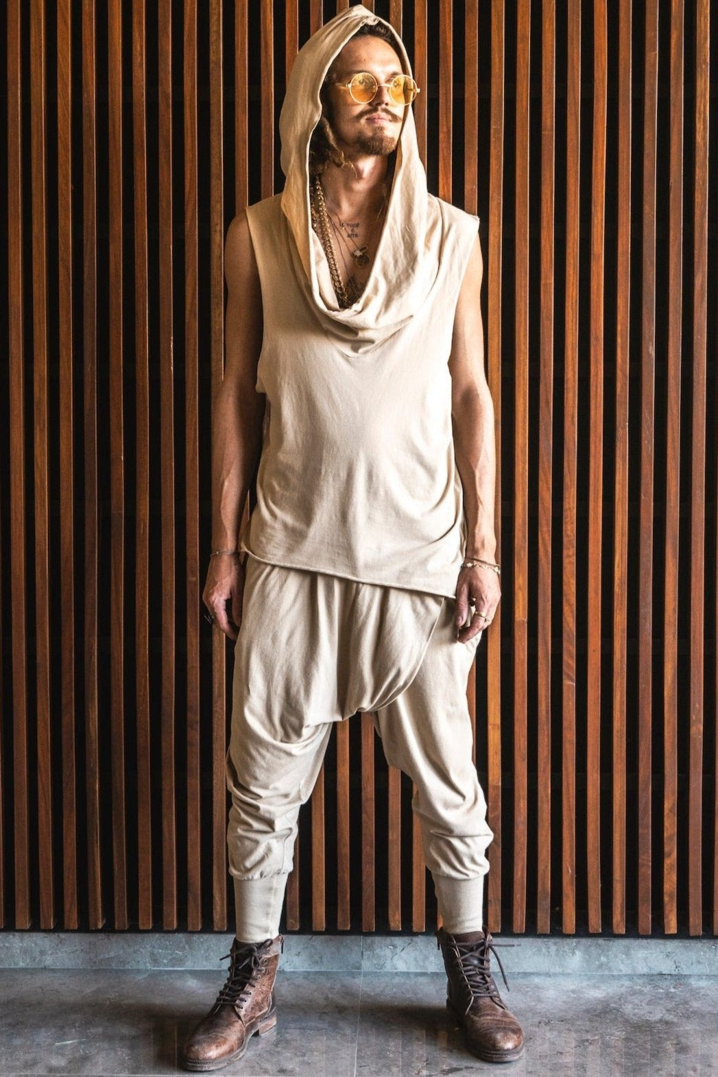 VALO Design Hoodies NOMAD – Light and breathable cowl neck ninja-assassin-style sleeveless hooded tee, crafted from organic cotton