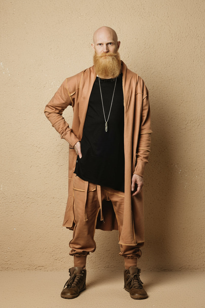 VALO Design Cape NORTHENER – A soft and comfortable long-sleeve hooded cardigan made from high-quality 100% French Terry cotton, featuring overlock stitching for added detail