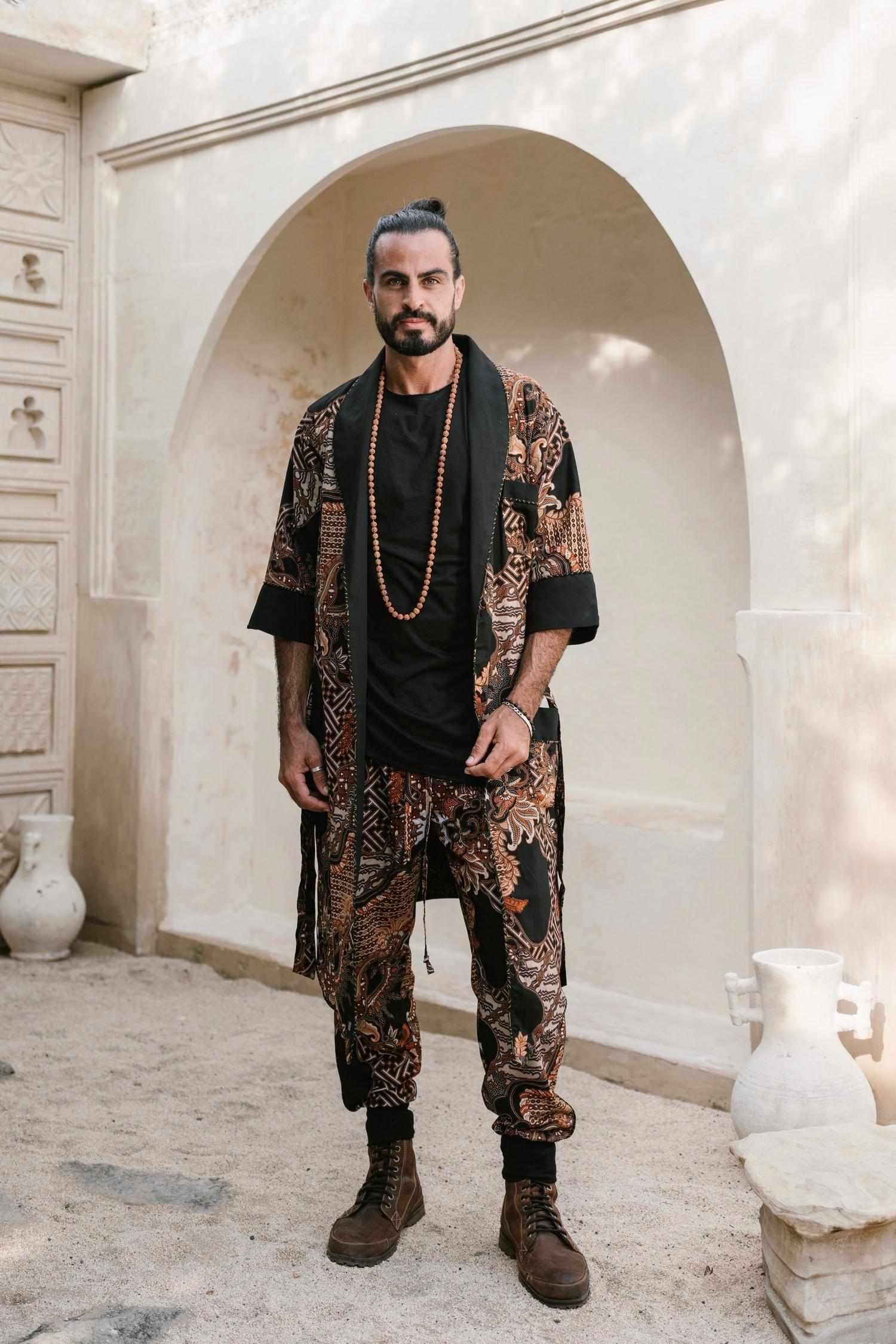 POMO Jacket Black Batik - Elegant Chic Kimono Jacket