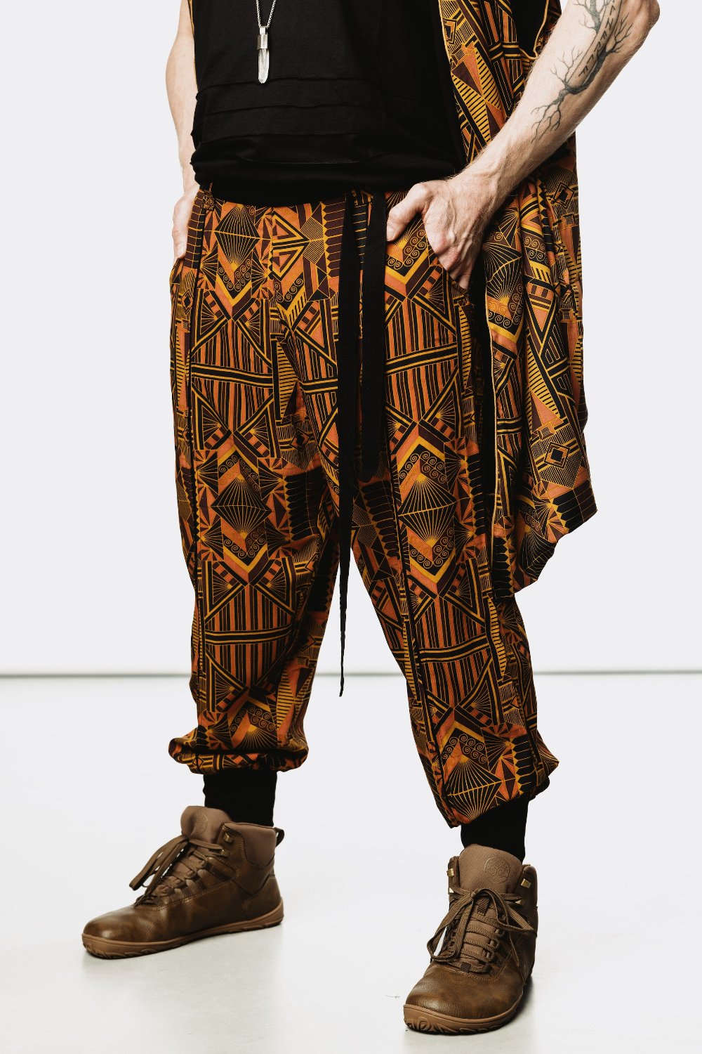 VALO Design Pants QI Prism - High quality drop crotch tencel pants inspired by the 20's ageless style combined with indigenous and sacred symbolism. Extremely comfortable with soft cotton ribbing on the legs.