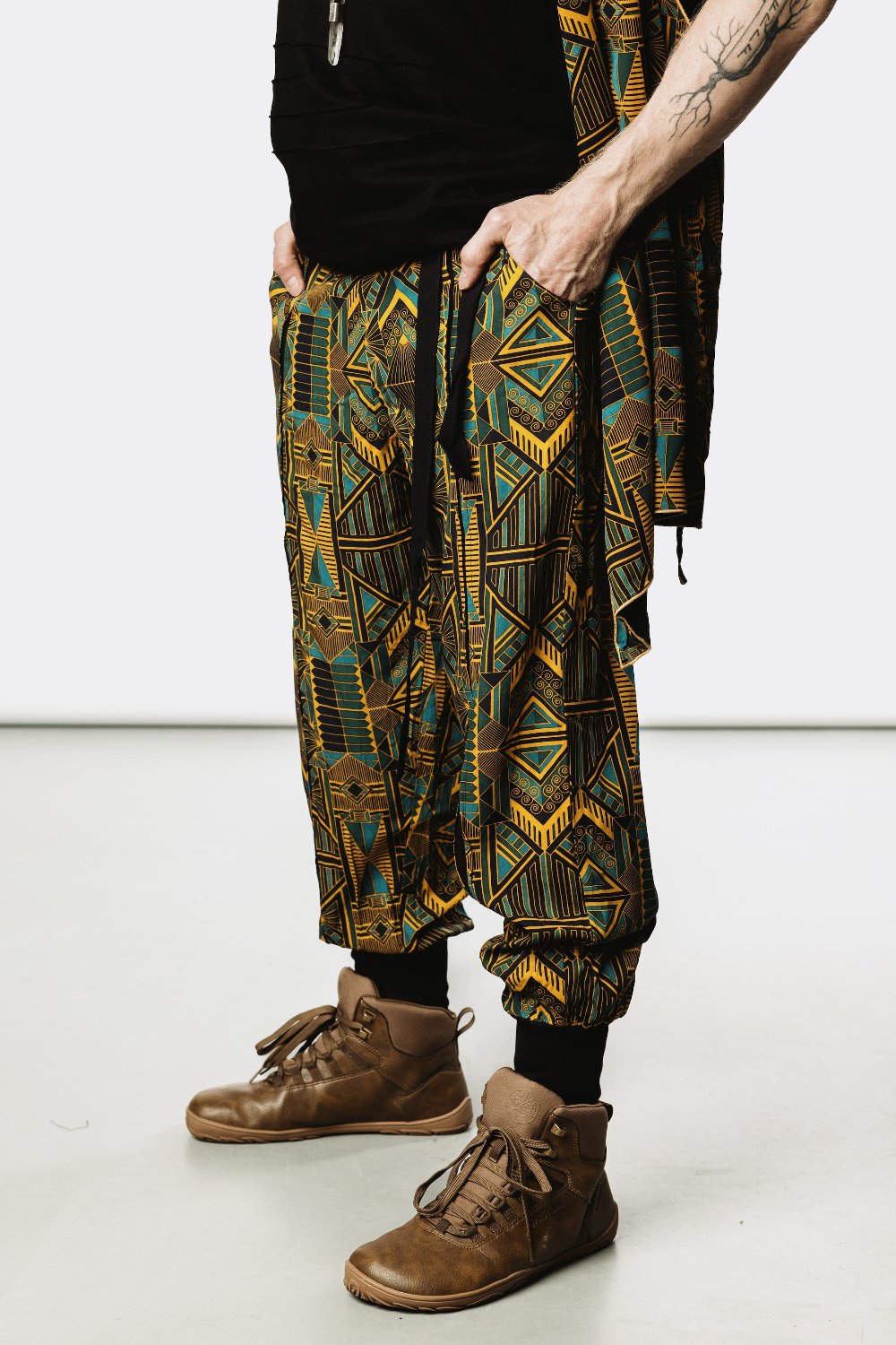 VALO Design Pants QI Prism - High quality drop crotch tencel pants inspired by the 20's ageless style combined with indigenous and sacred symbolism. Extremely comfortable with soft cotton ribbing on the legs.