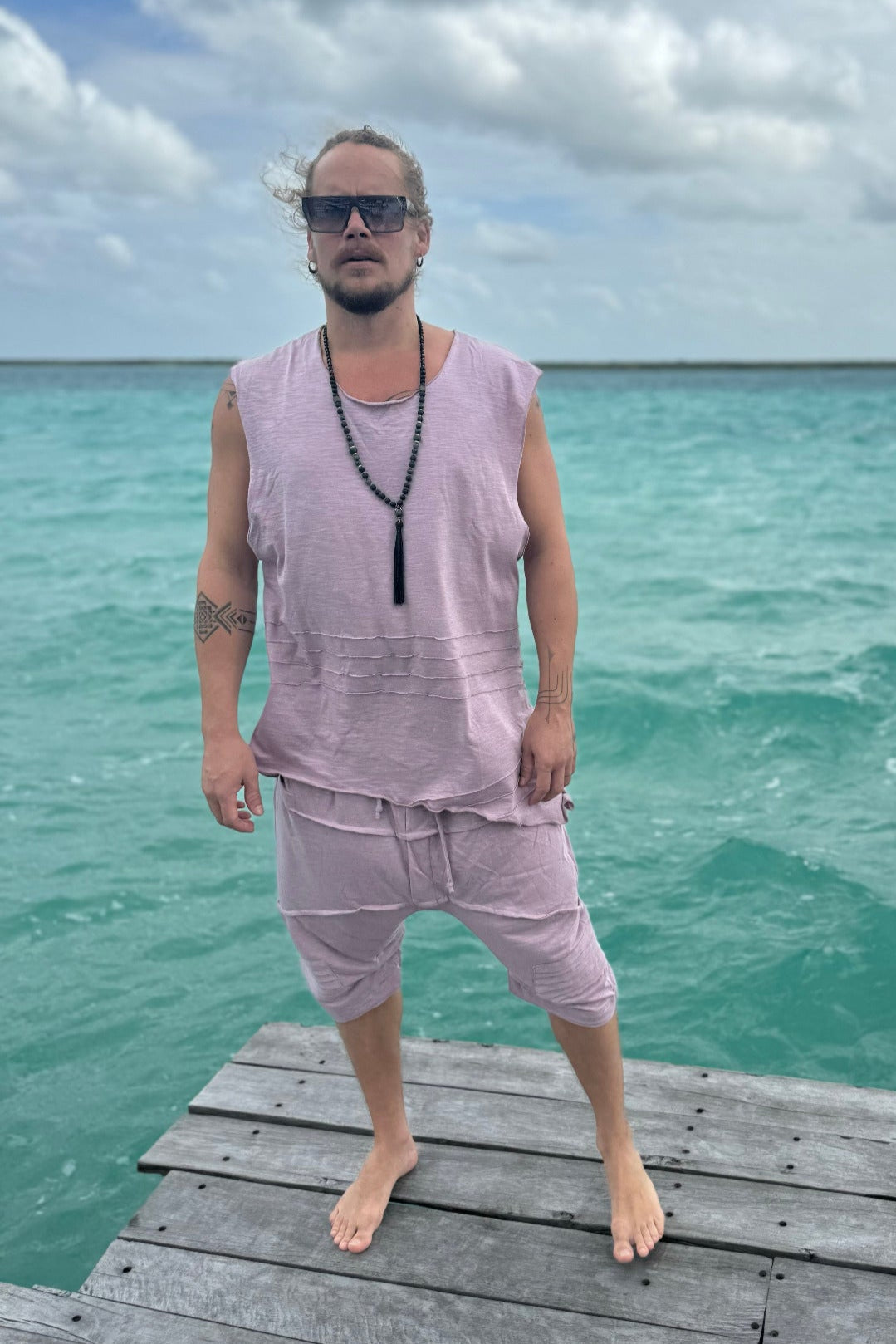 VALO Design Shorts SAHARA – Crafted from 100% soft cotton terry fabric with unique stitching details for a distinctive and stylish look