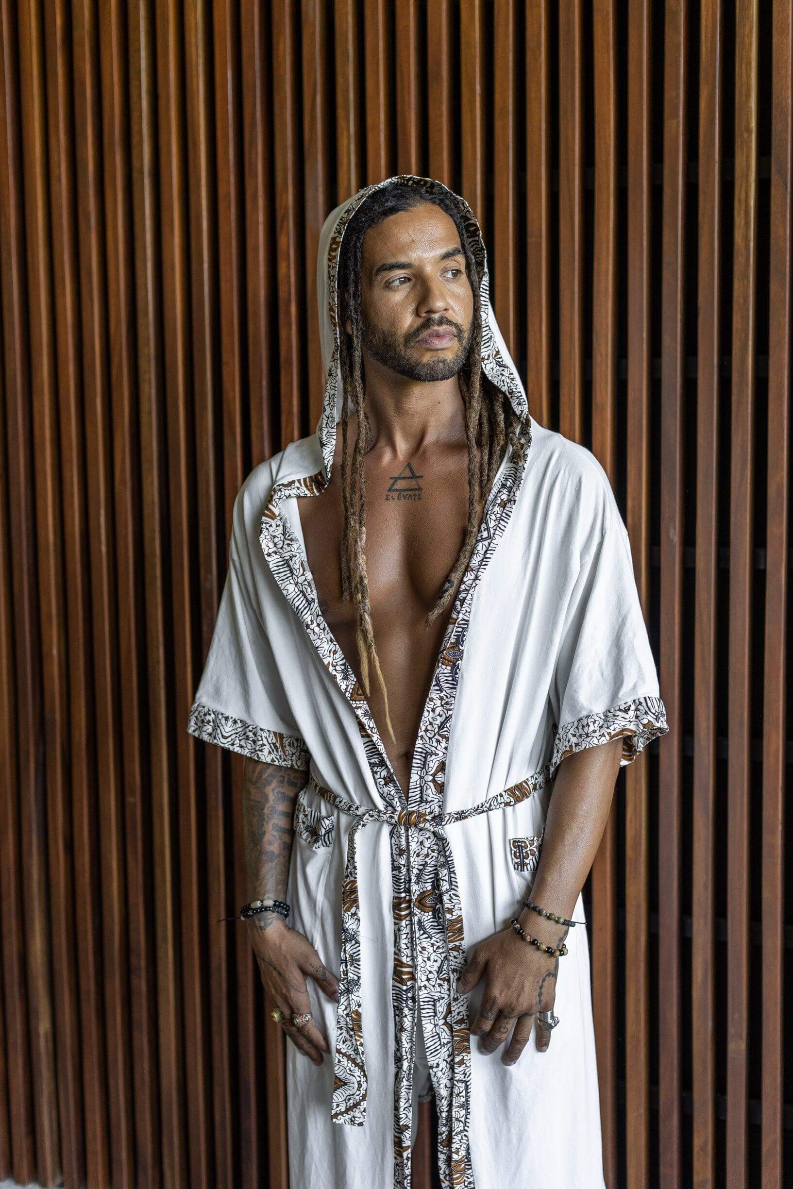 SHITAGI White - Unique hooded bamboo kimono with tribal details - VALO Design Clothing