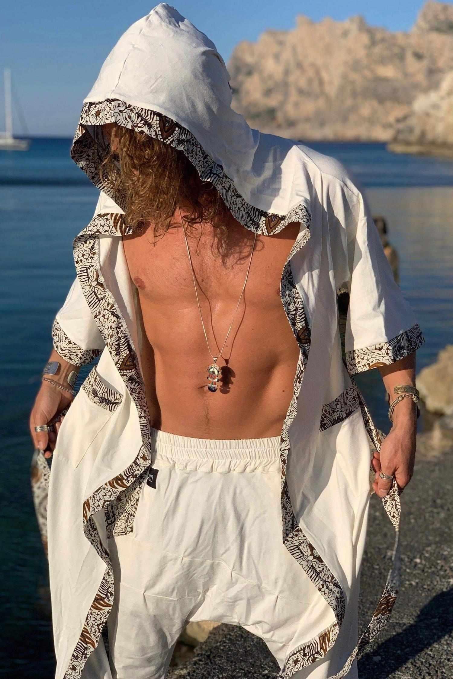 VALOdesigns Capes SHITAGI White - Unique hooded bamboo kimono with tribal details