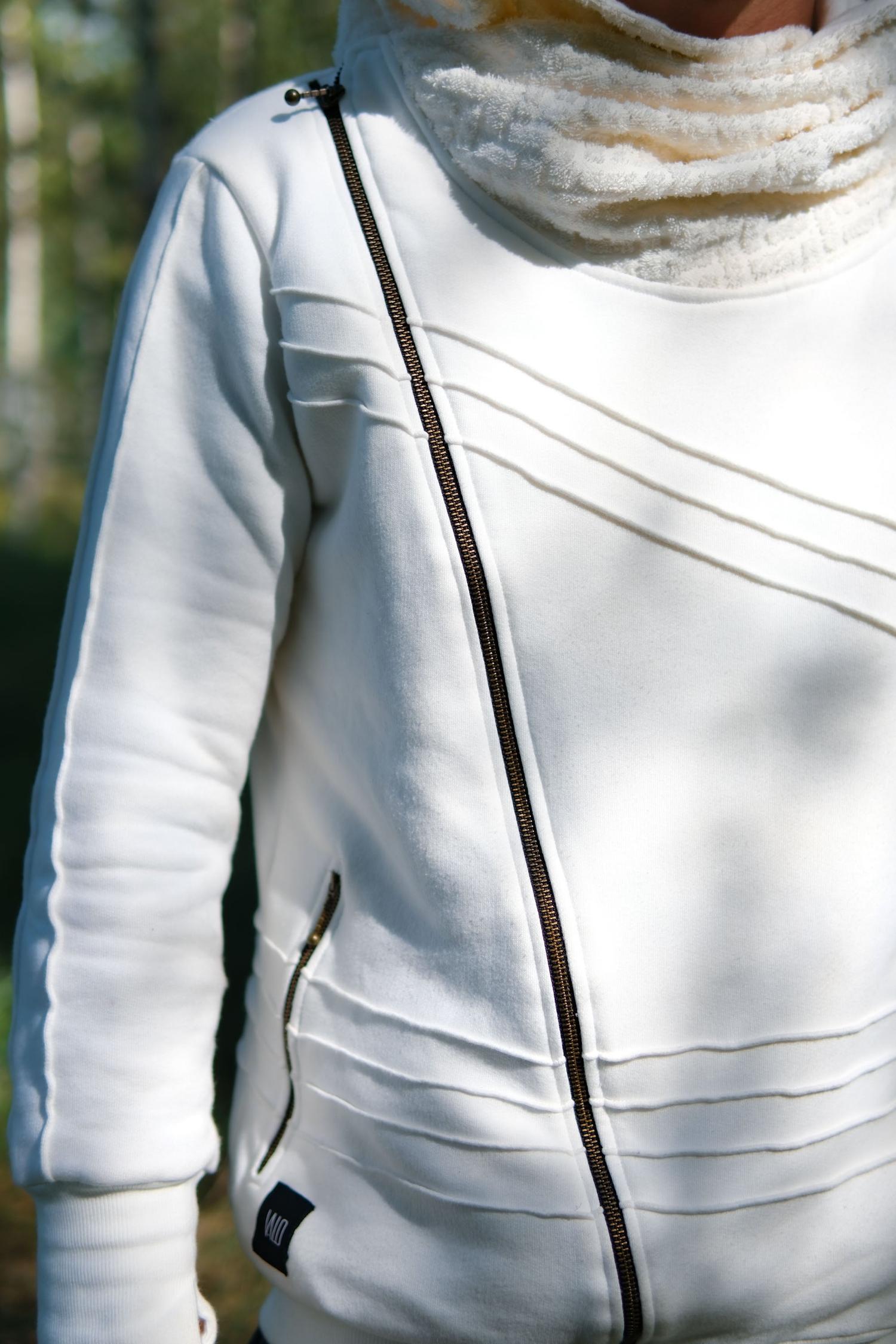 TARMO White - Hoodie