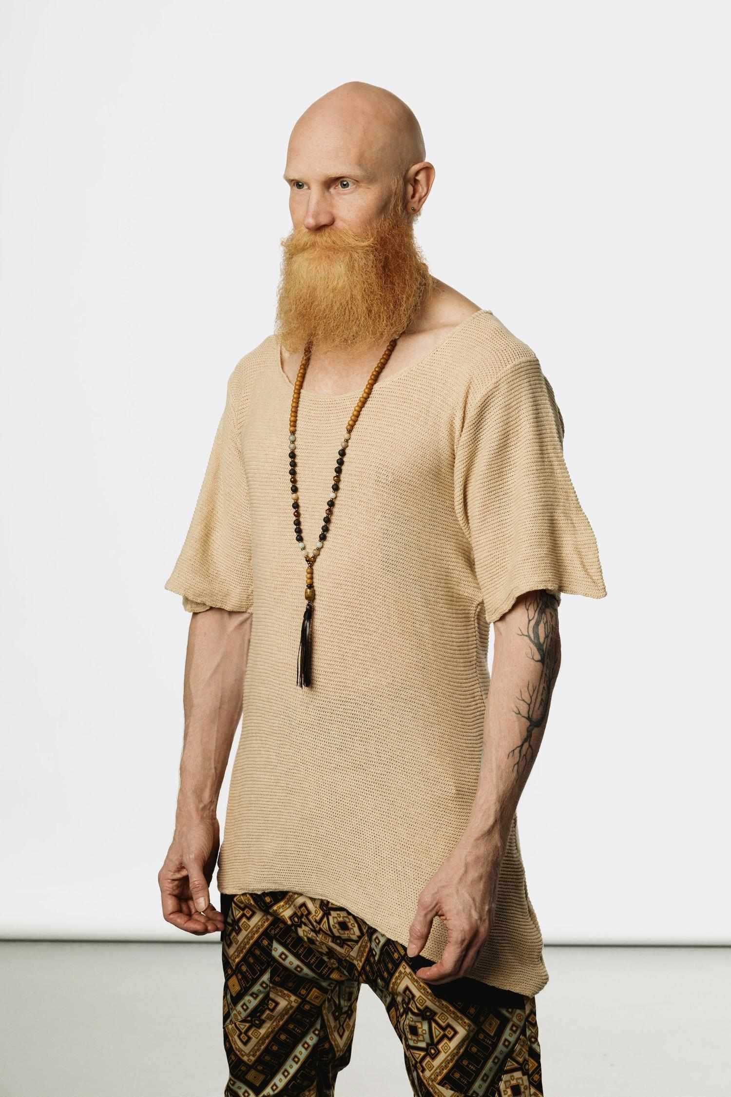 VALO Design Shorts URBAN CAPRI – Stylish capri shorts crafted from 100% cotton twill stretch, offering a comfortable fit with the look of denim-style fabric