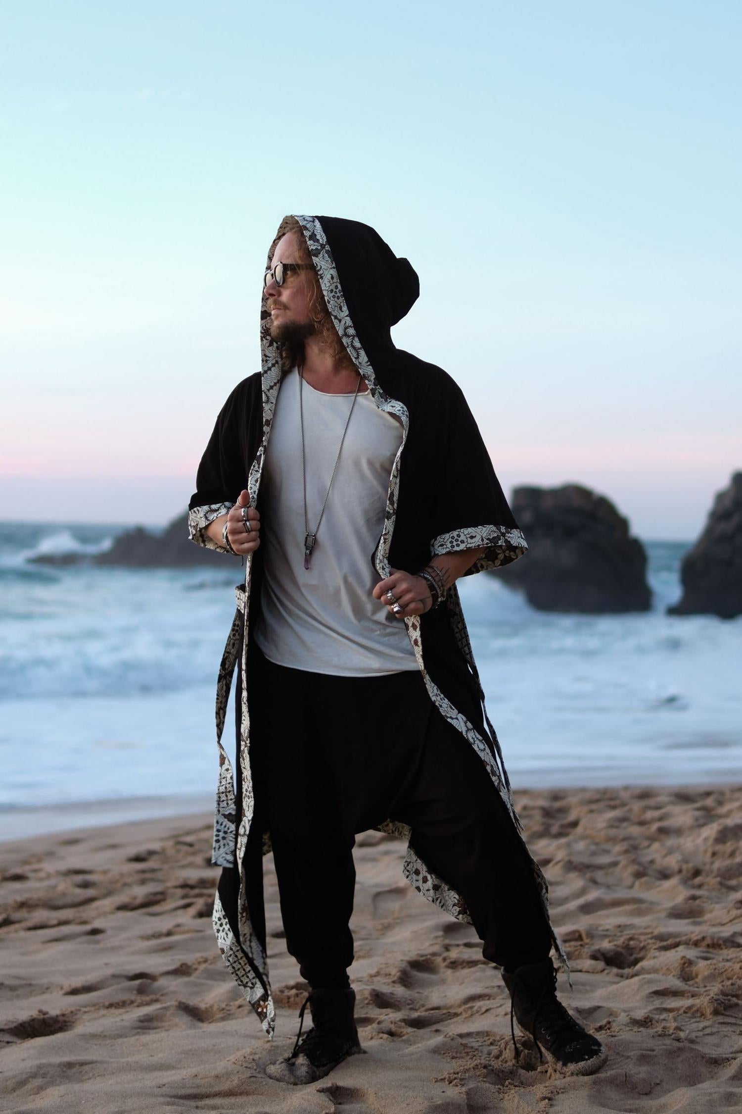 SHITAGI Black - Unique Hooded Bamboo Kimono with Tribal Details