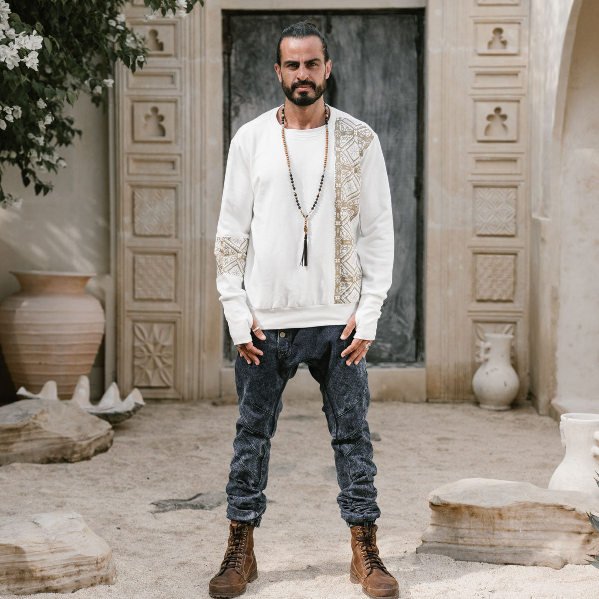 Shop the Look - YÖ Pants & Luonto Jacket - VALO Design