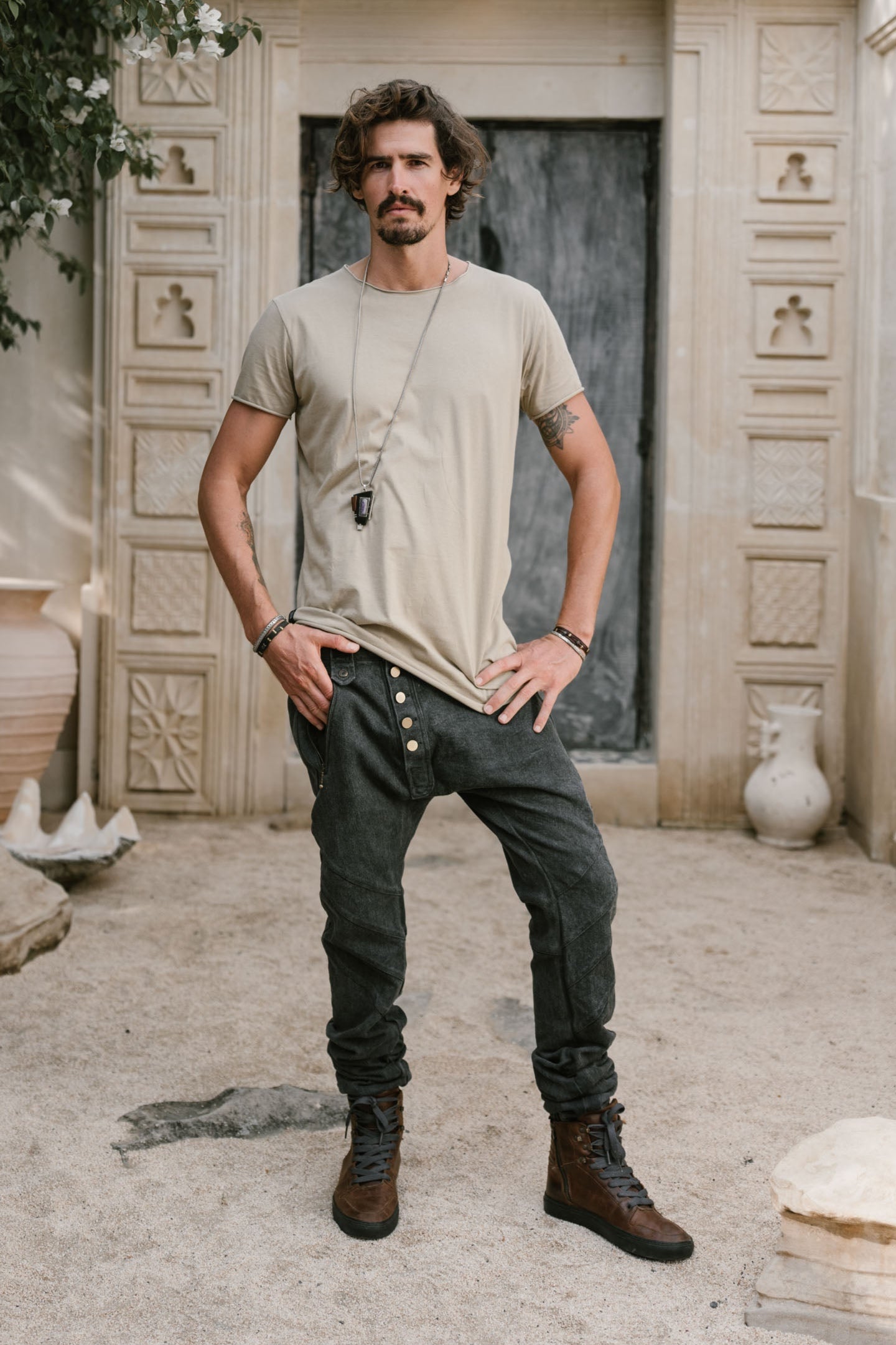 VALO FIT tee and USKO Pants