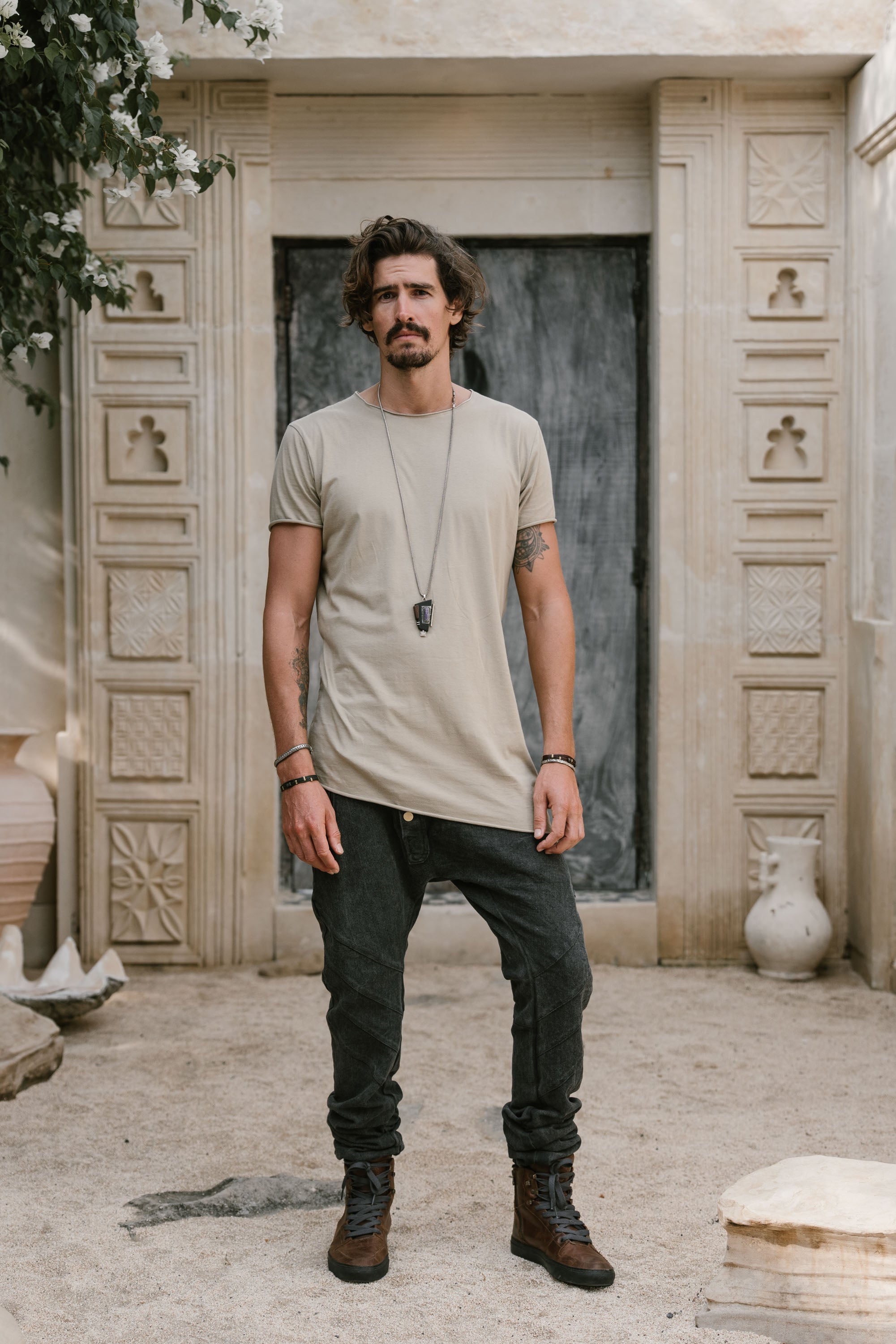 VALO FIT - Crew Neck Tee Shirt