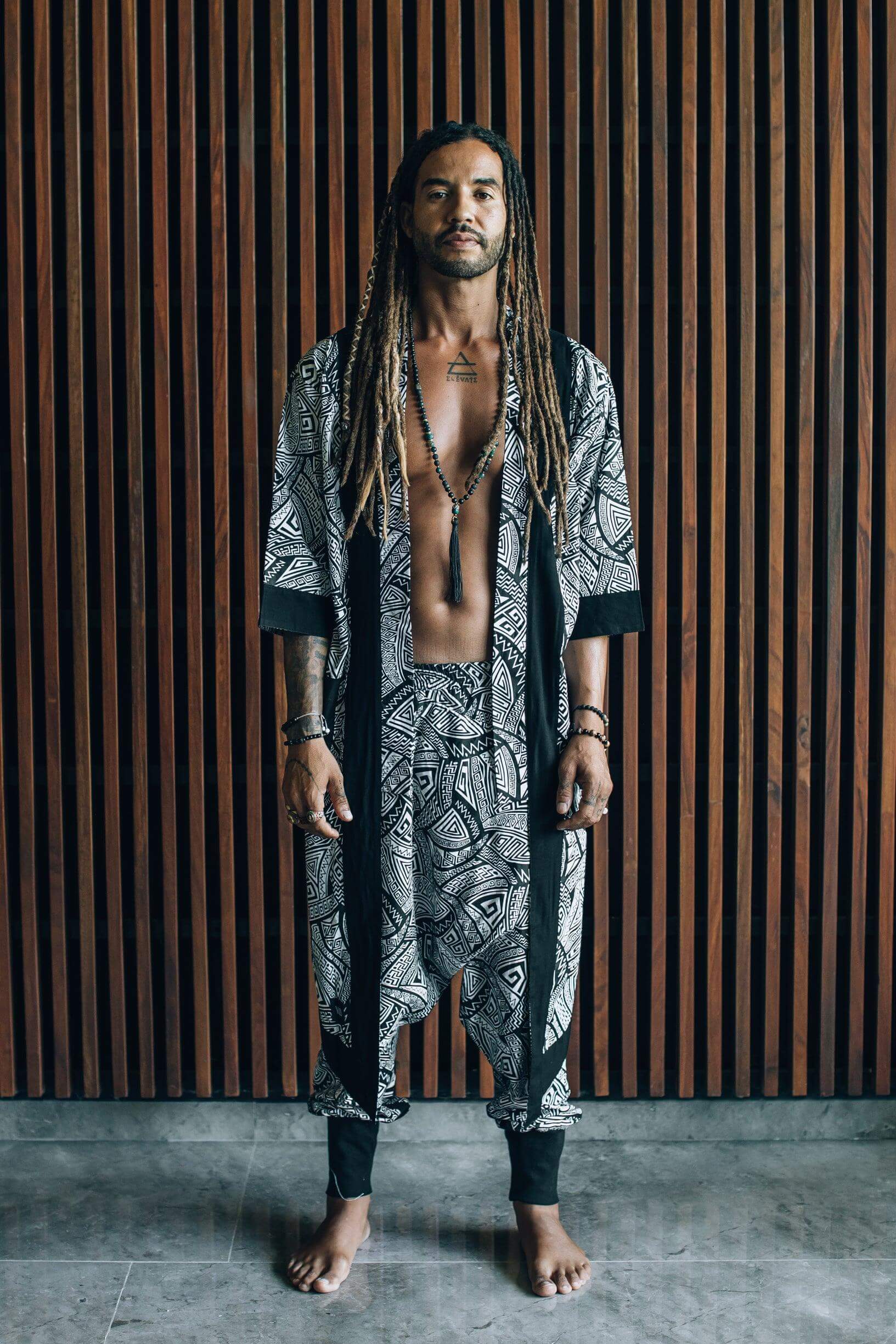 VALO Design Clothing VALO SPIRIT Black & White Tribal - elegant & unique cotton kimono cardigan