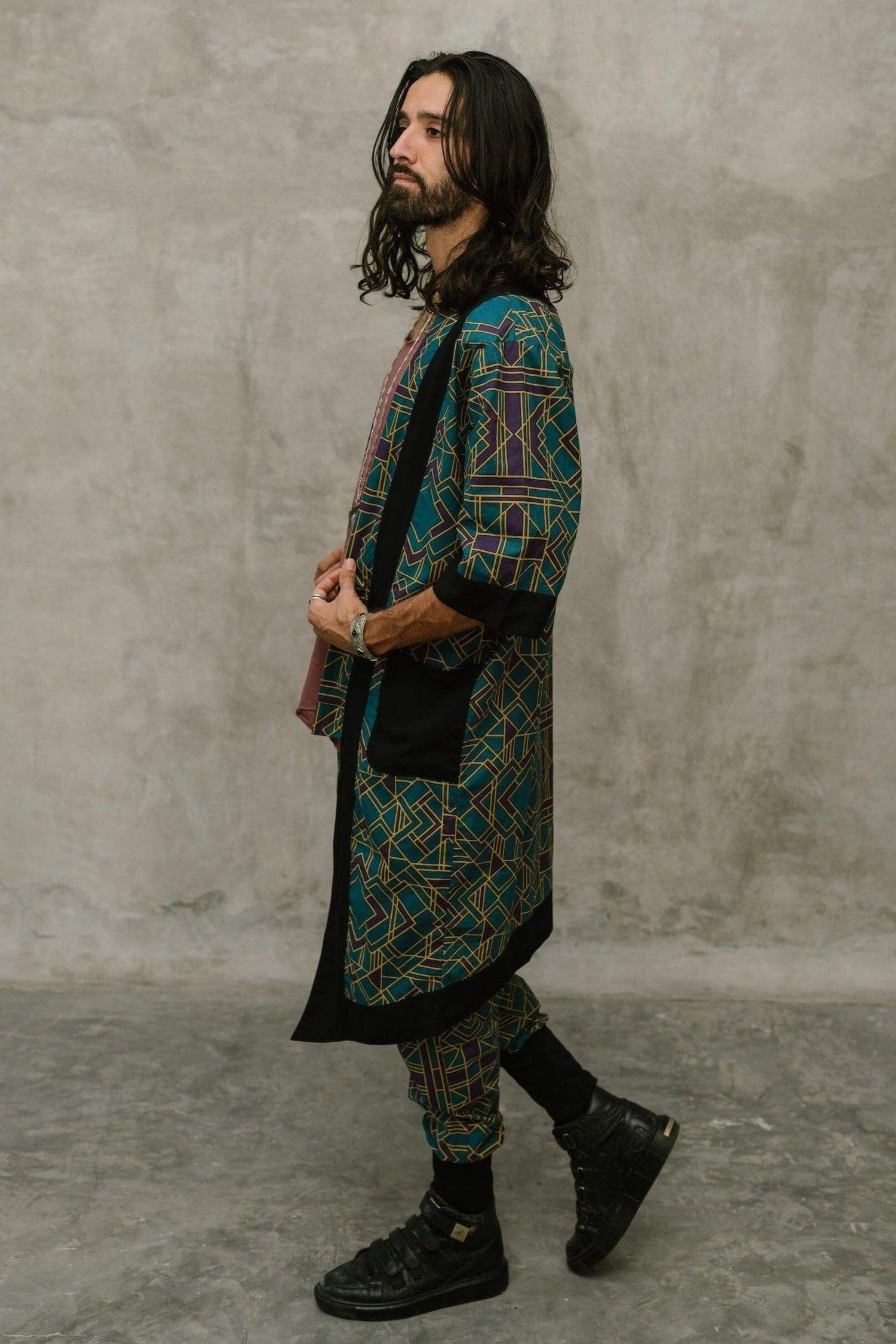 VALO Design Kimono VALO Spirit - An impressive and elegant long 100% cotton kimono cardigan, for festivals, beach or lounging at home