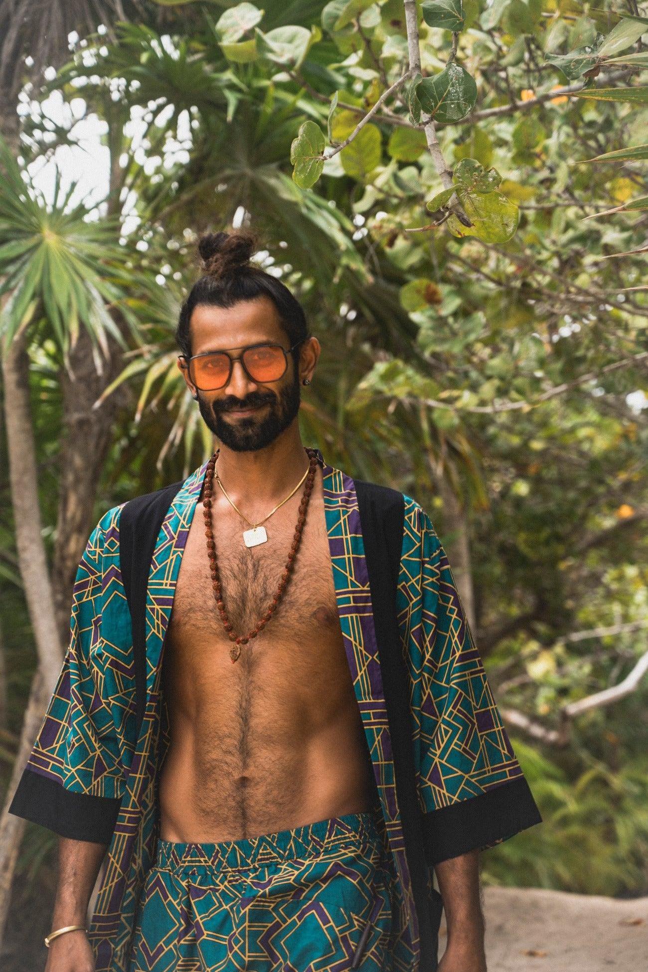 VALO Design Kimono VALO Spirit - An impressive and elegant long 100% cotton kimono cardigan, for festivals, beach or lounging at home