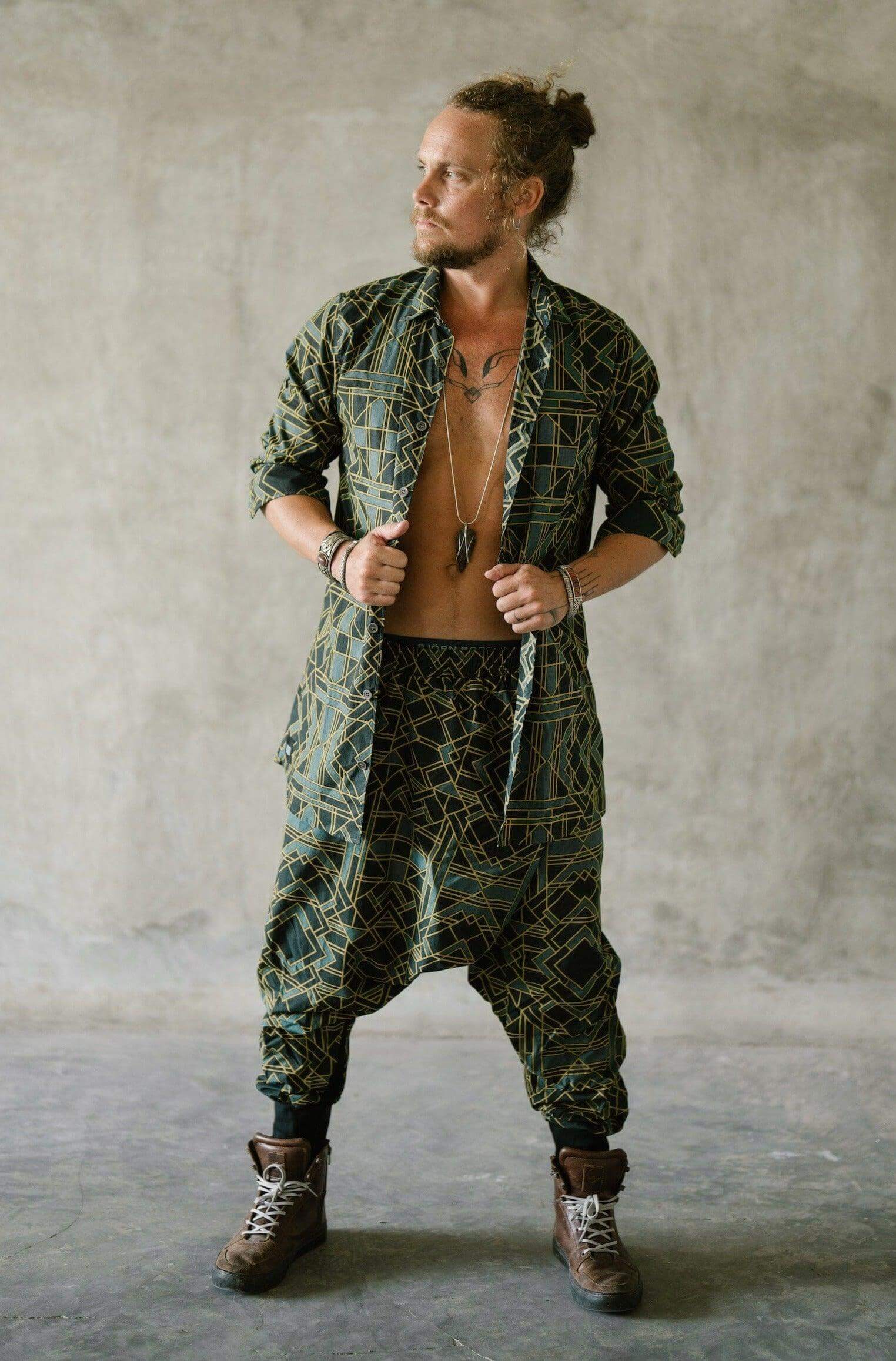 VALO Design VALO SPIRIT NINJA Green Geometric - Comfortable & stylish cotton print harem pants