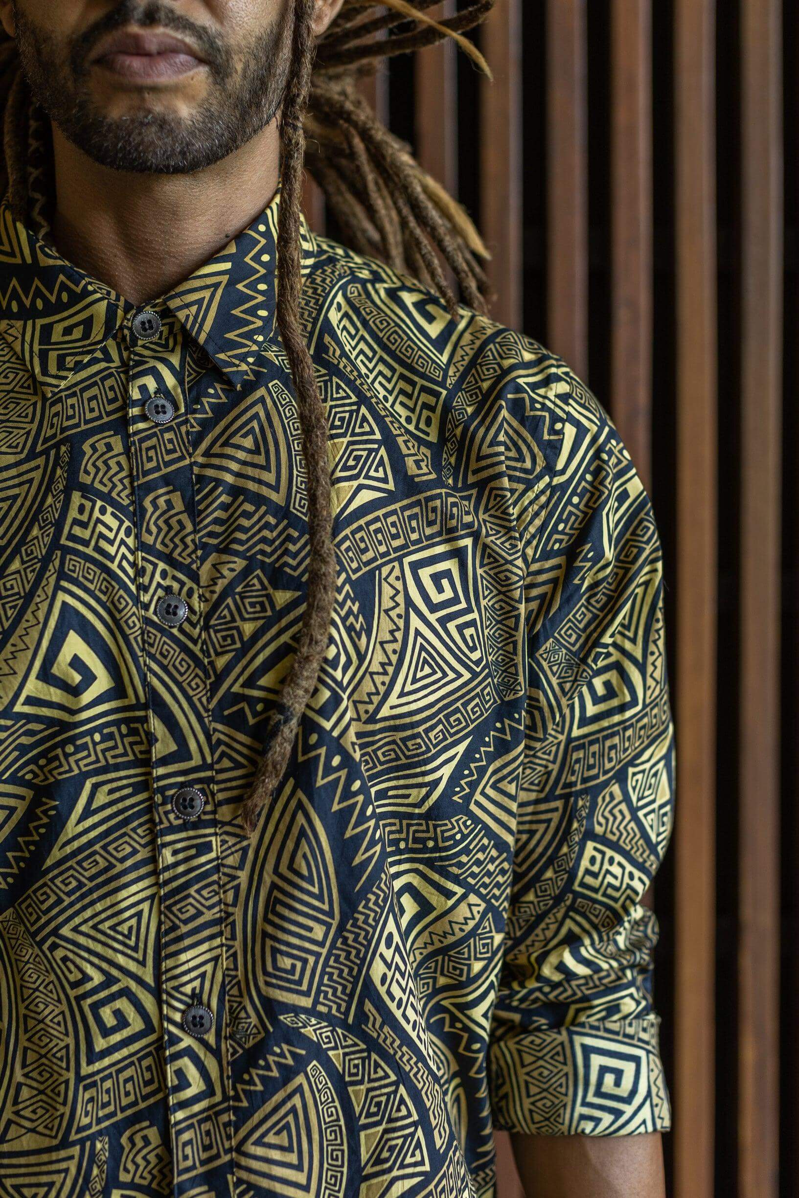VALO SPIRIT PANTAI Black & Gold Tribal - A classic slim fit button up shirt with unique print - VALO Design Clothing