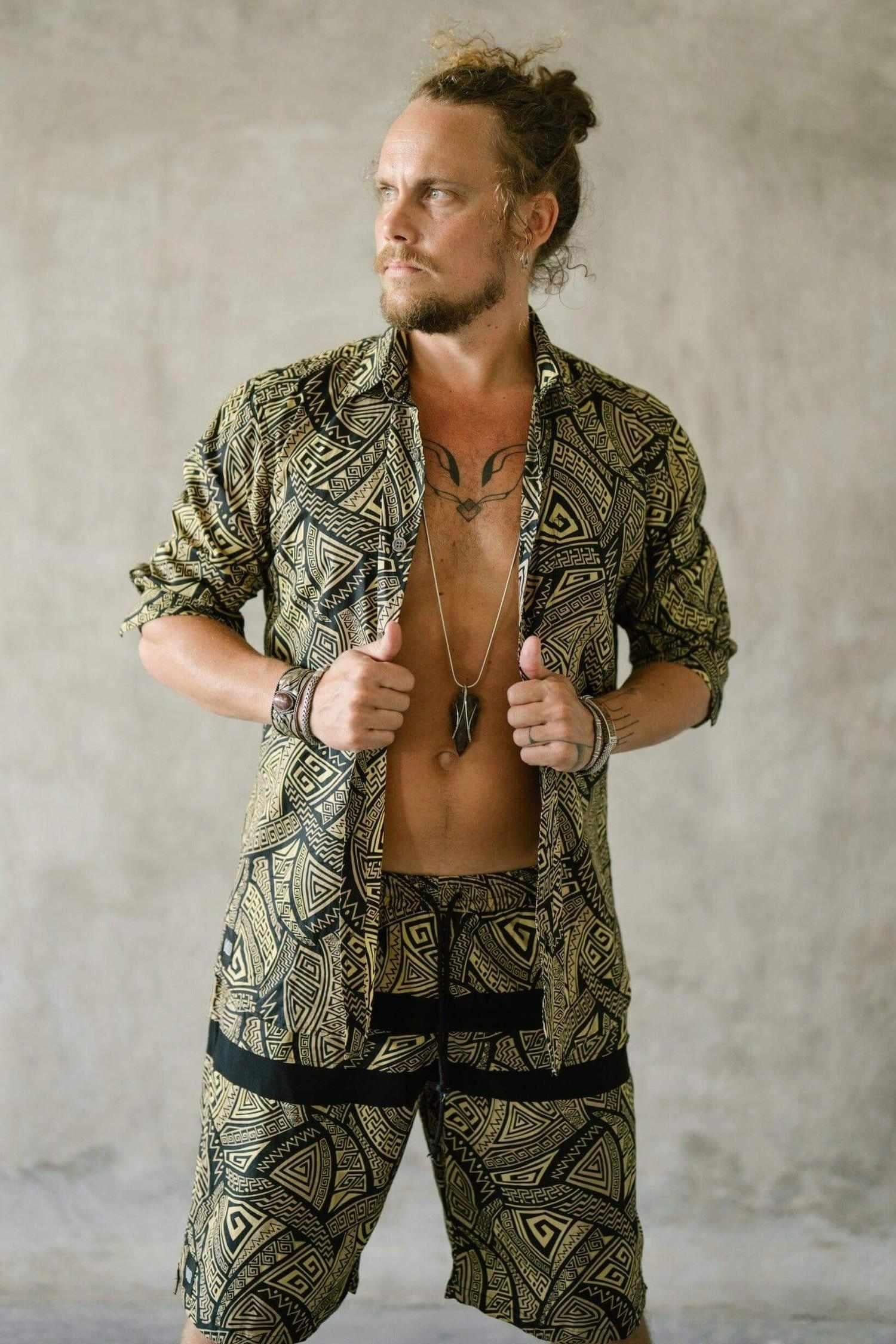 VALO SPIRIT PANTAI Black & Gold Tribal - A classic slim fit button up shirt with unique print - VALO Design Clothing