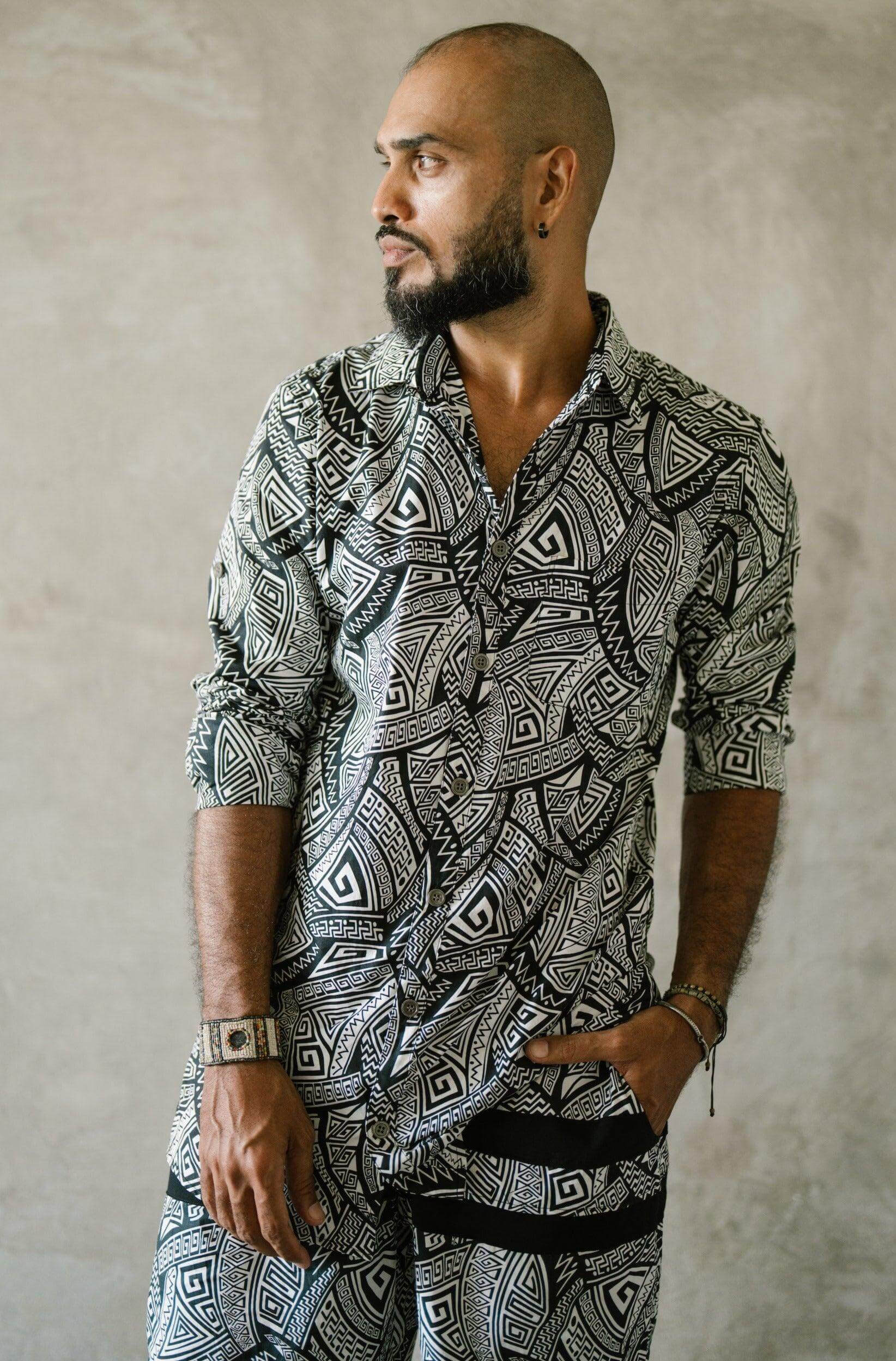 VALO SPIRIT PANTAI Black & White Tribal - A classic slim fit button up shirt with unique print - VALO Design Clothing