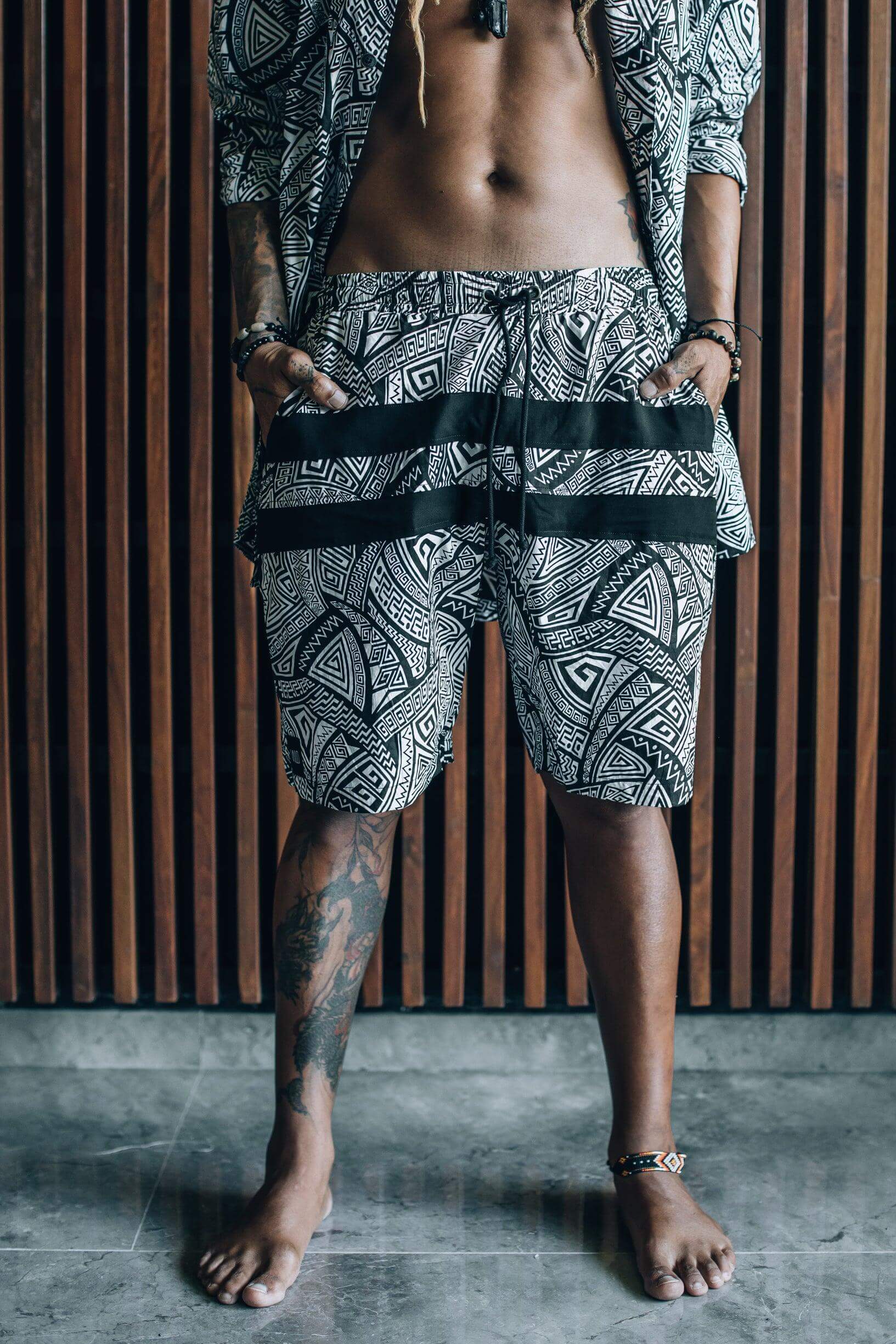 VALO SPIRIT PANTAI SHORTS Black & White Tribal - Light cotton summer shorts with designer art work print - VALO Design Clothing 