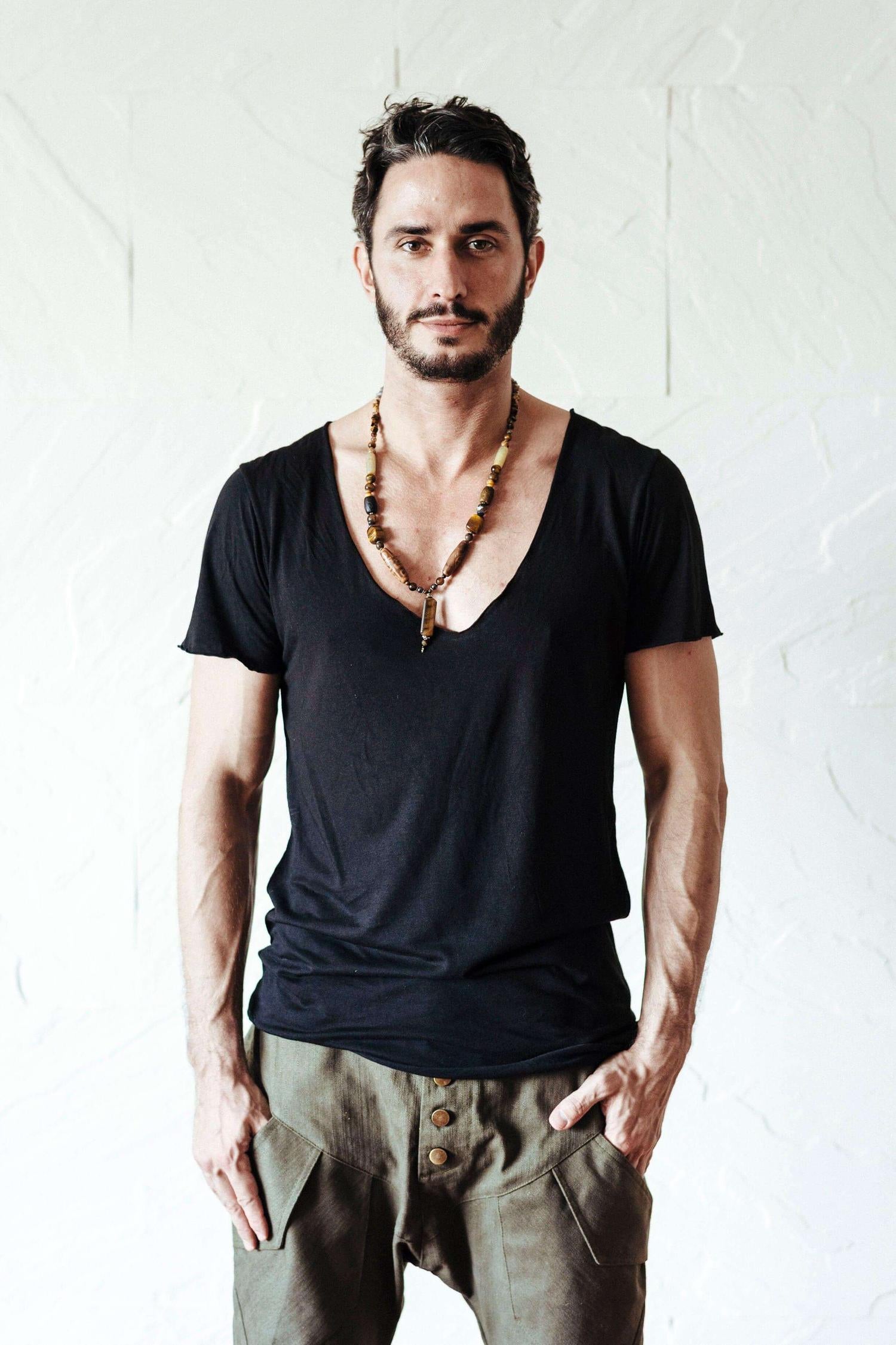 VALOdesigns Black / S VALO TEE - V-neck asymmetric cotton bamboo t-shirt