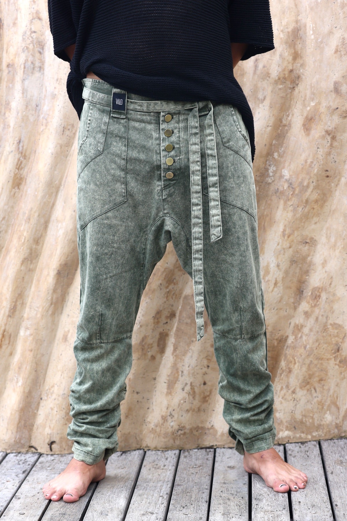 UNI pants stonewashed