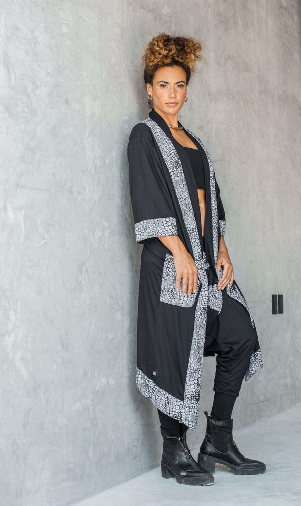 VALO Design Clothing Capes AGUNG - Elegant Premium Cotton Kimono Cardigan Robe