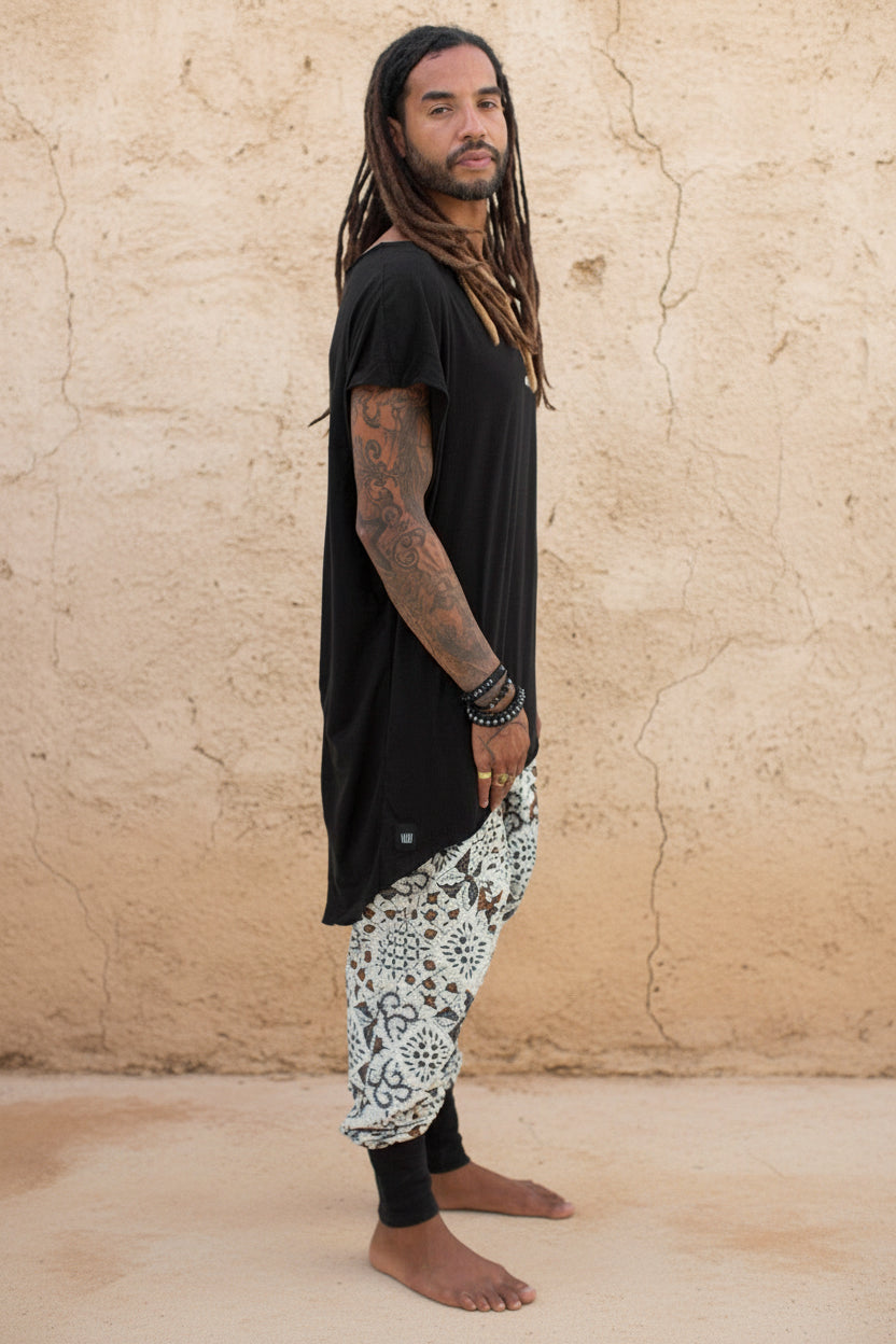 VALO Design  BALI SPIRIT NINJA White Batik - Comfortable & stylish cotton print harem pants