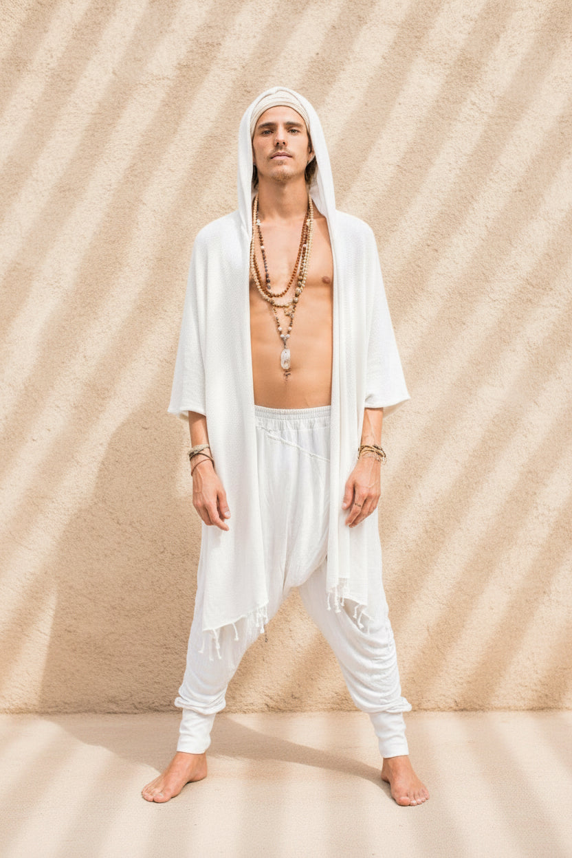 VALO Design Capes GERONIMO – A hooded cotton kimono cardigan poncho with wide armholes and a spacious back, designed to fit all sizes. Features a large hood and a long, cape-like silhouette